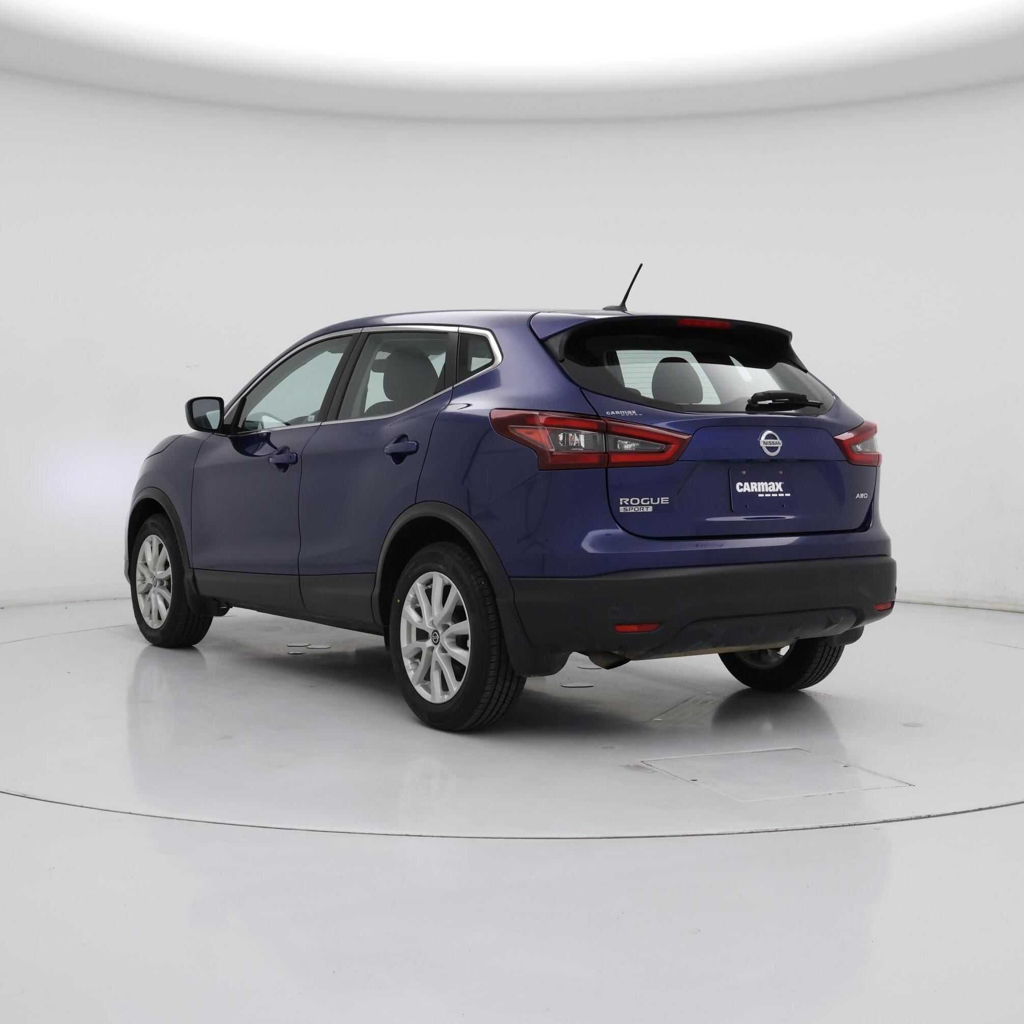 Thumbnail: 2022 Nissan Rogue Sport - 2