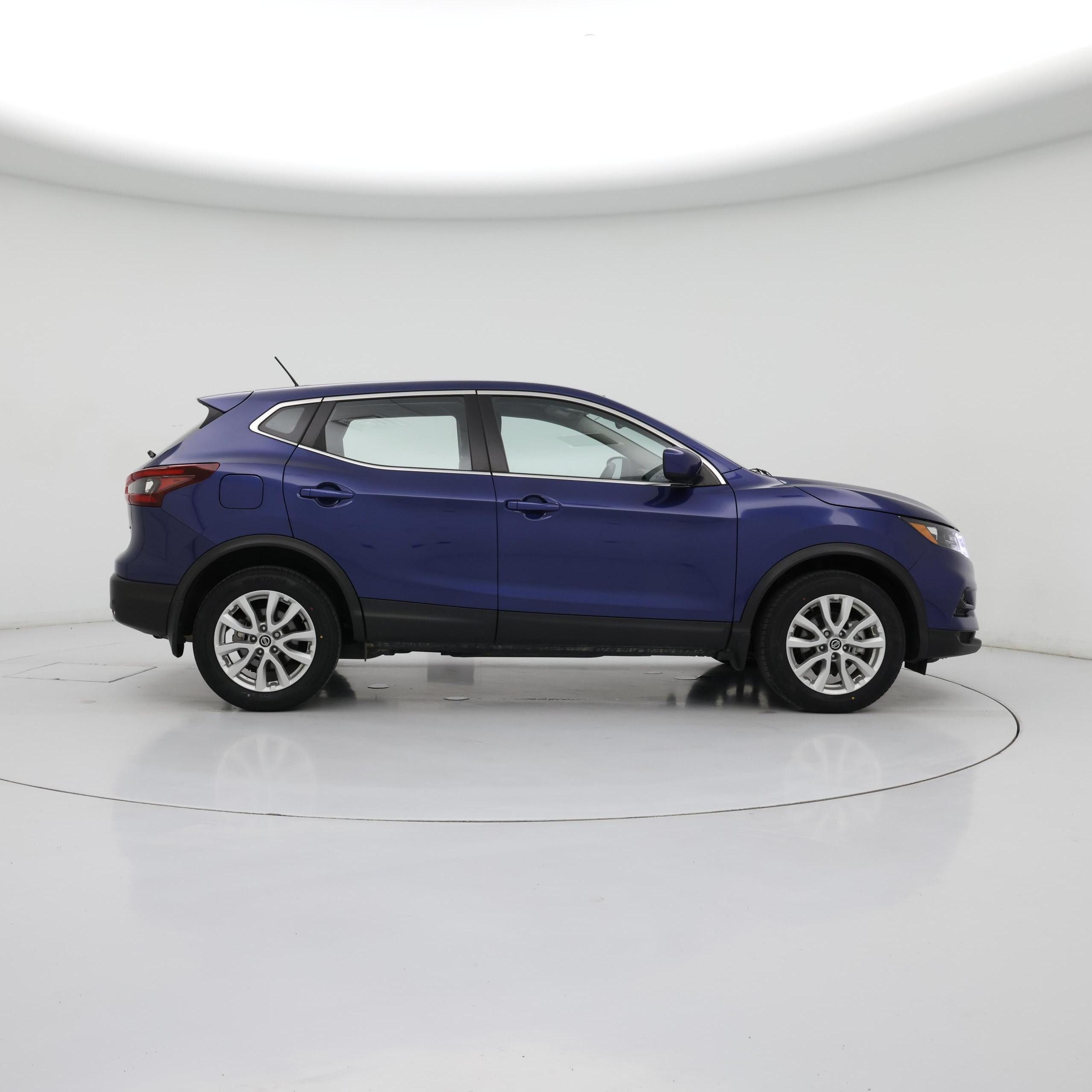 Thumbnail: 2022 Nissan Rogue Sport - 7