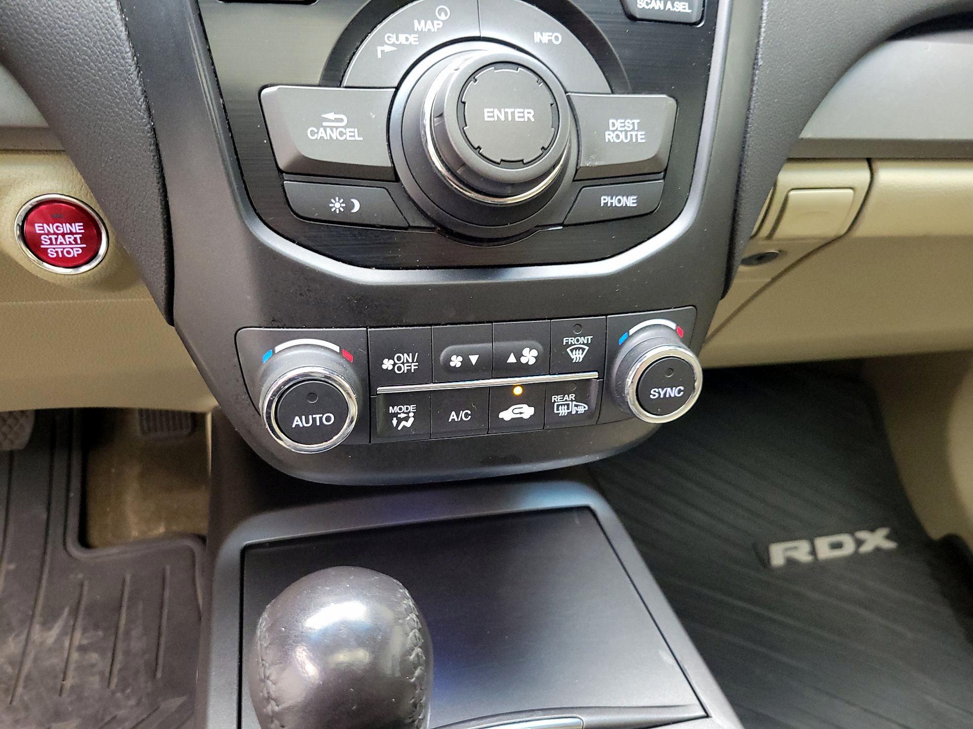 Thumbnail: 2014 Acura RDX - 17