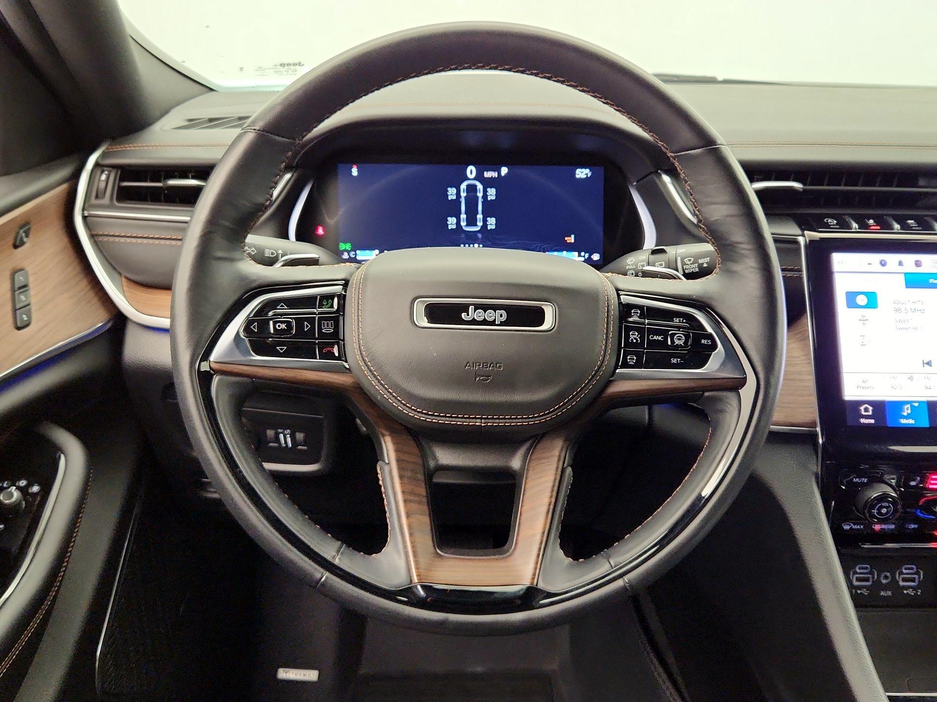 Thumbnail: 2022 Jeep Grand Cherokee L - 10