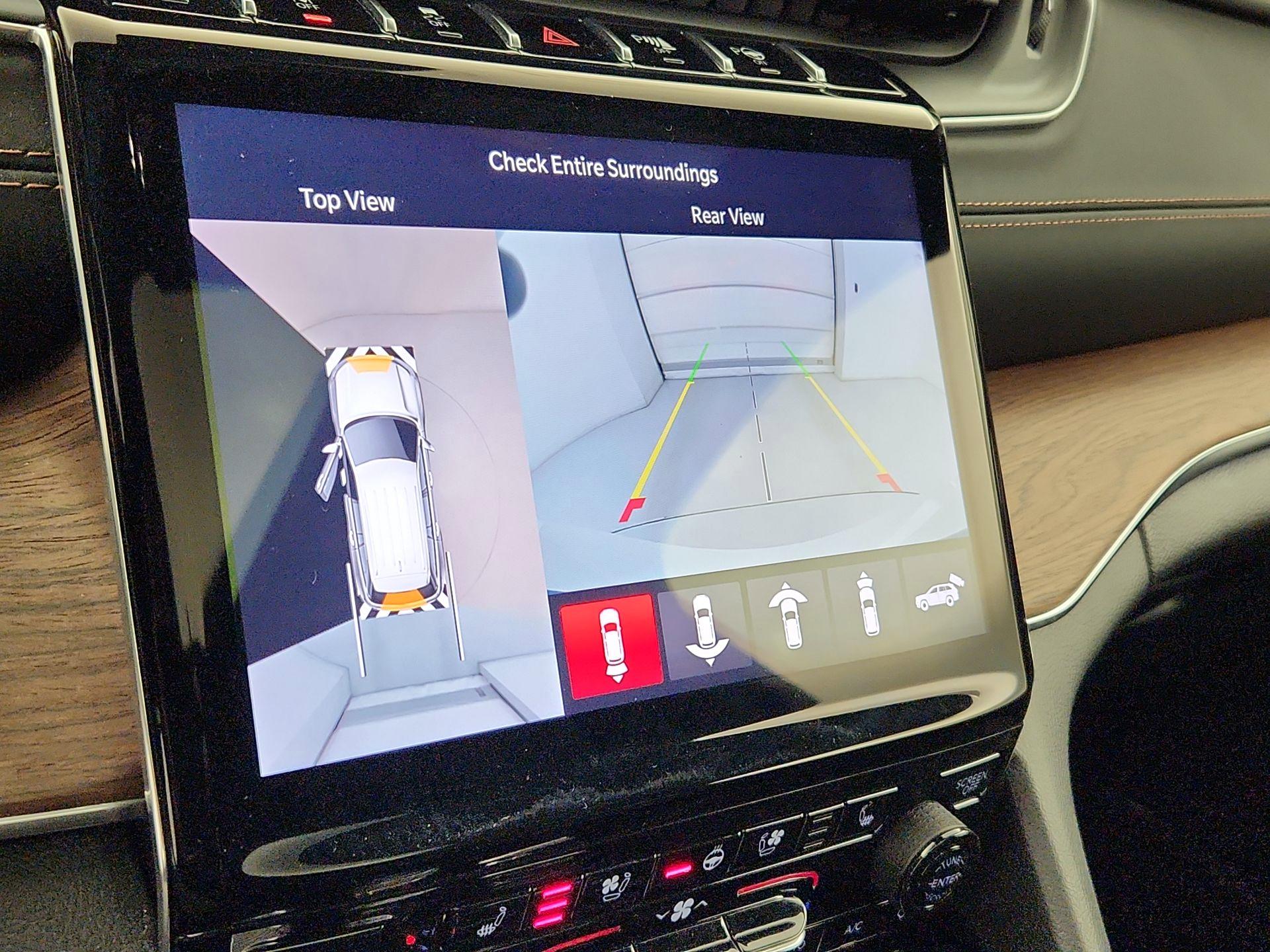 Thumbnail: 2022 Jeep Grand Cherokee L - 15