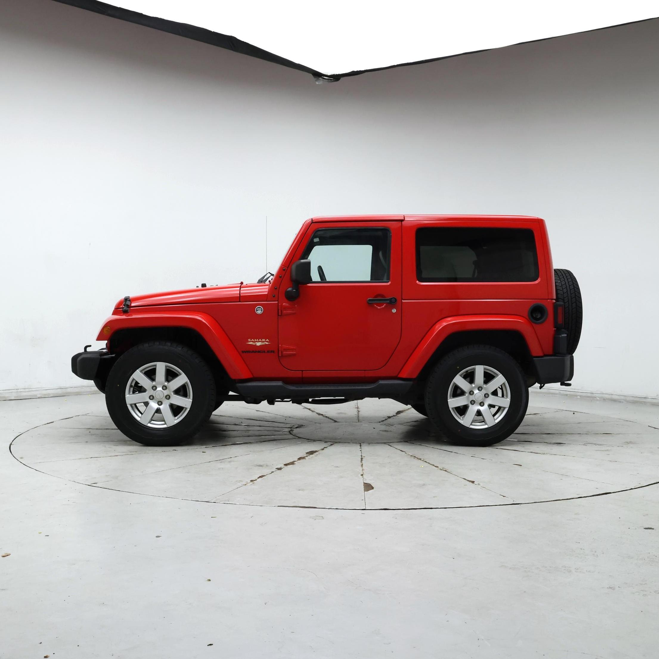 Thumbnail: 2015 Jeep Wrangler - 3