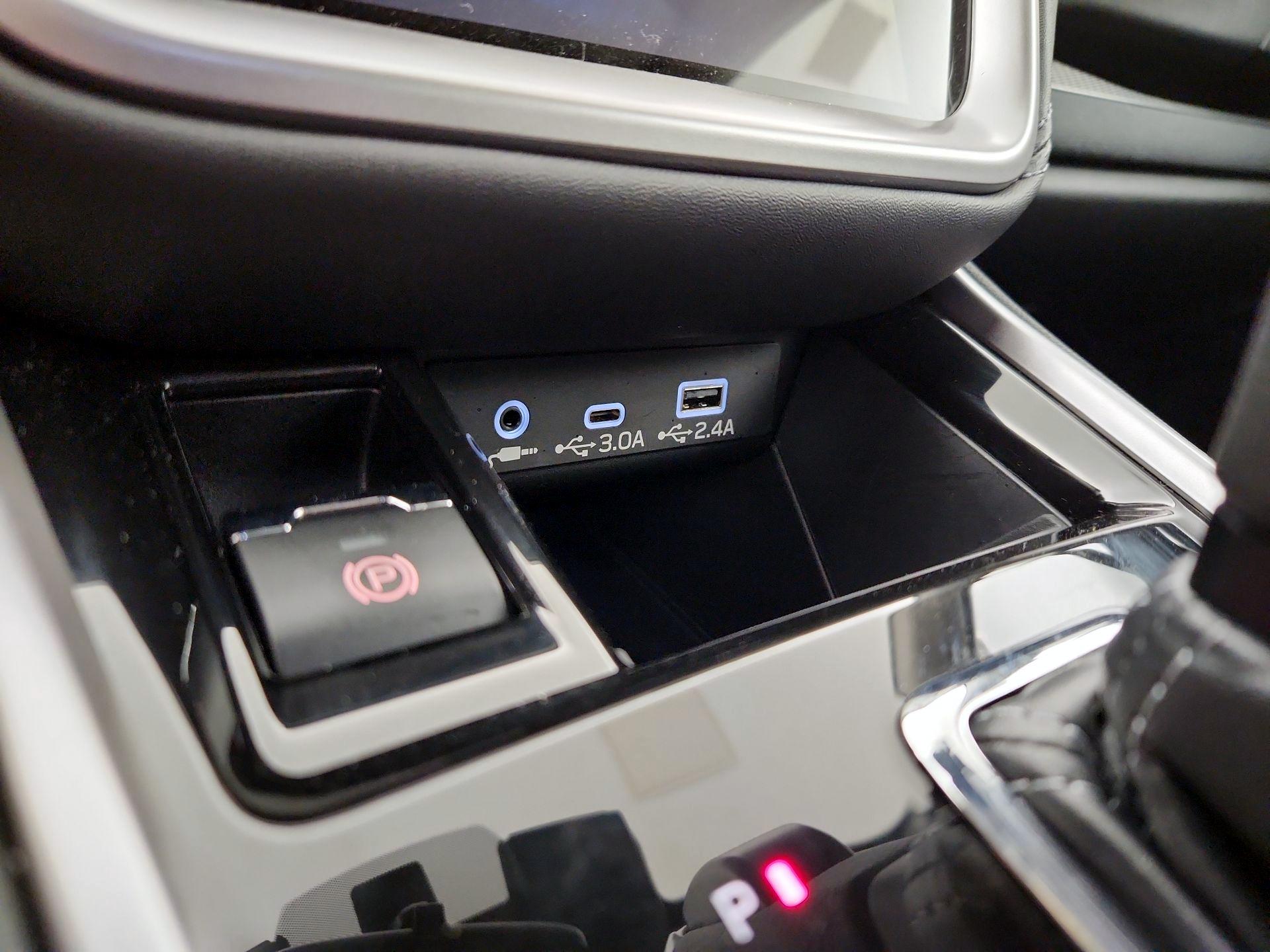 Thumbnail: 2025 Subaru Outback - 18