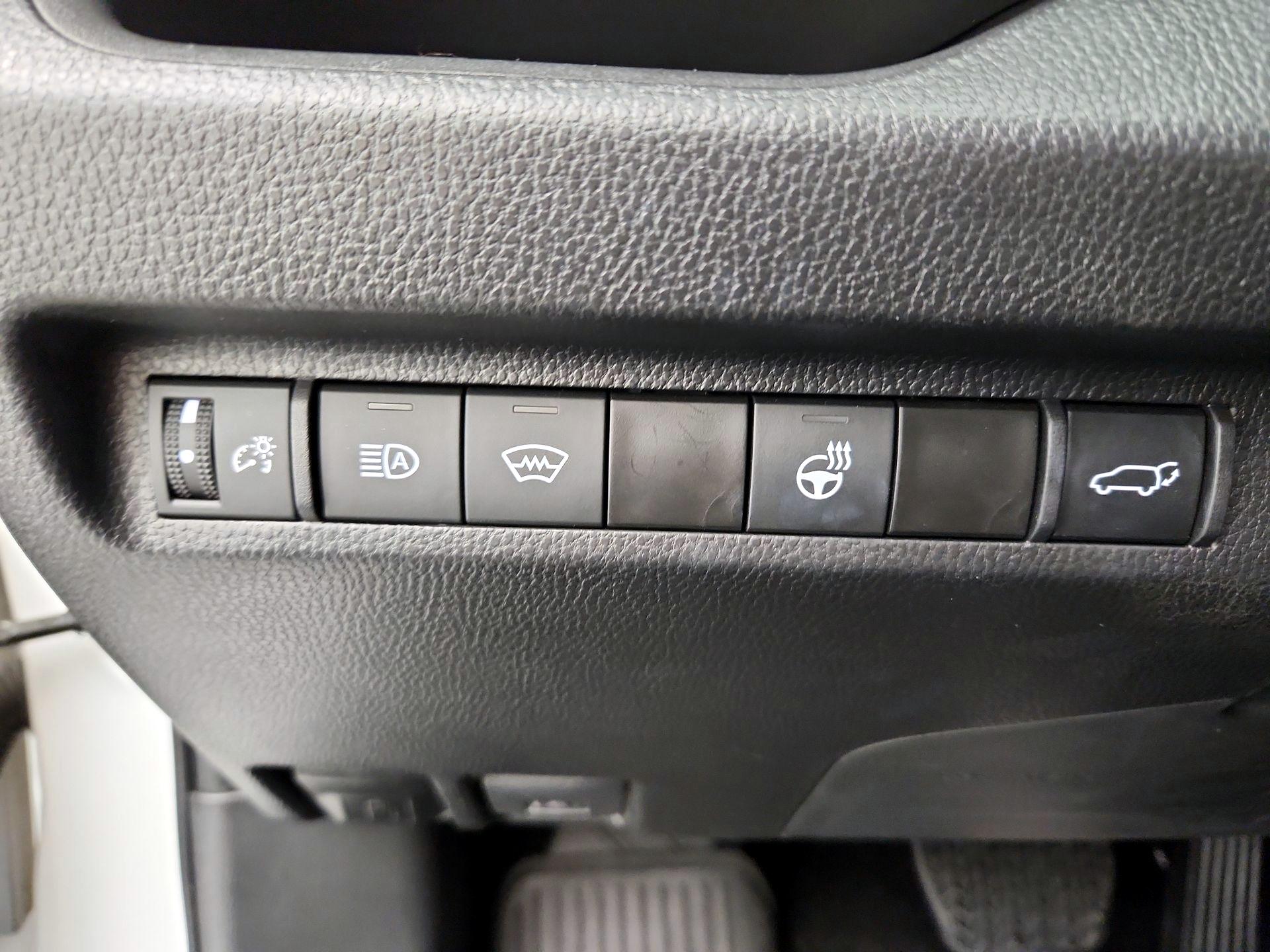 Thumbnail: 2024 Toyota RAV4 - 13