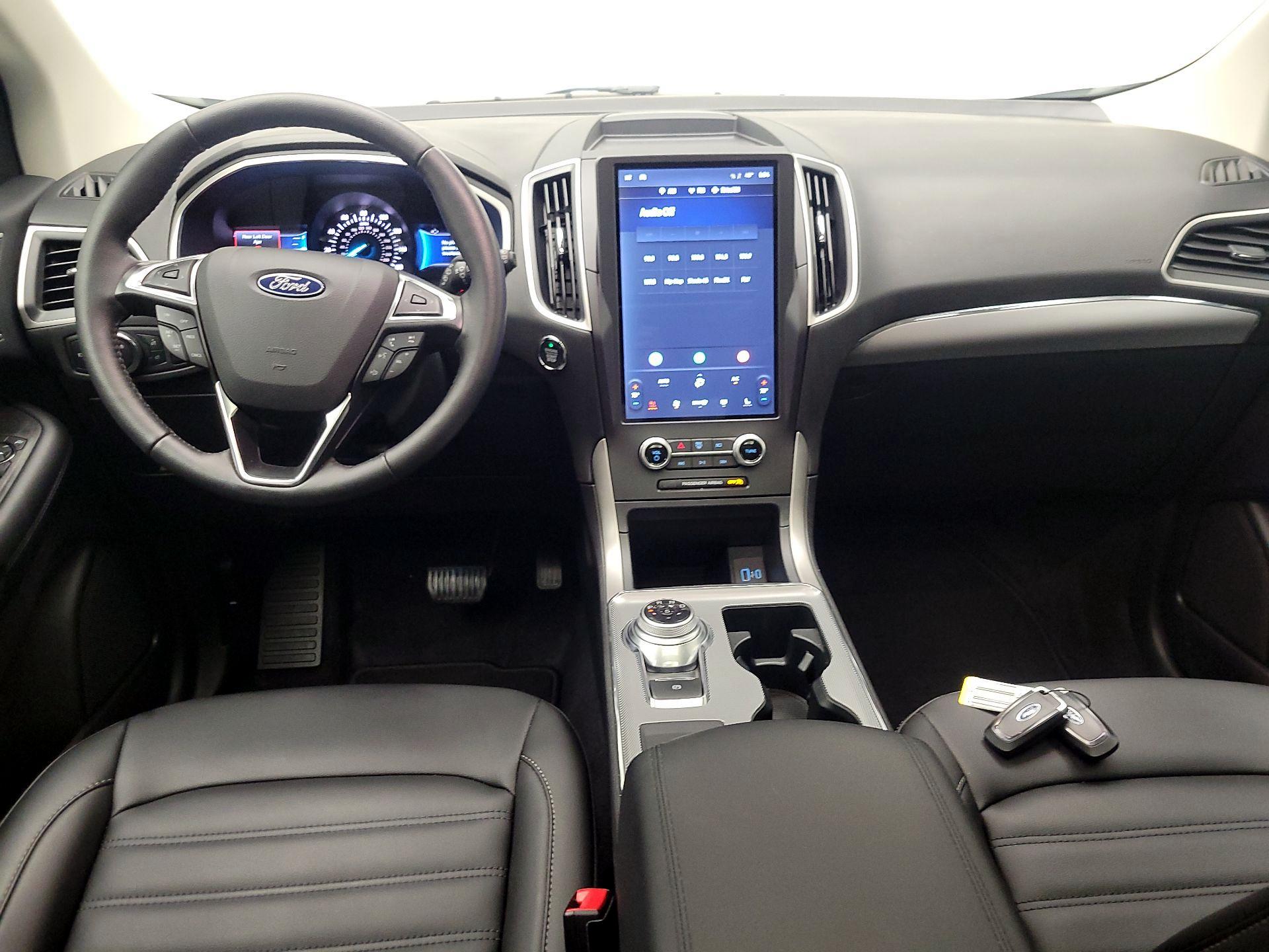 Thumbnail: 2021 Ford Edge - 9