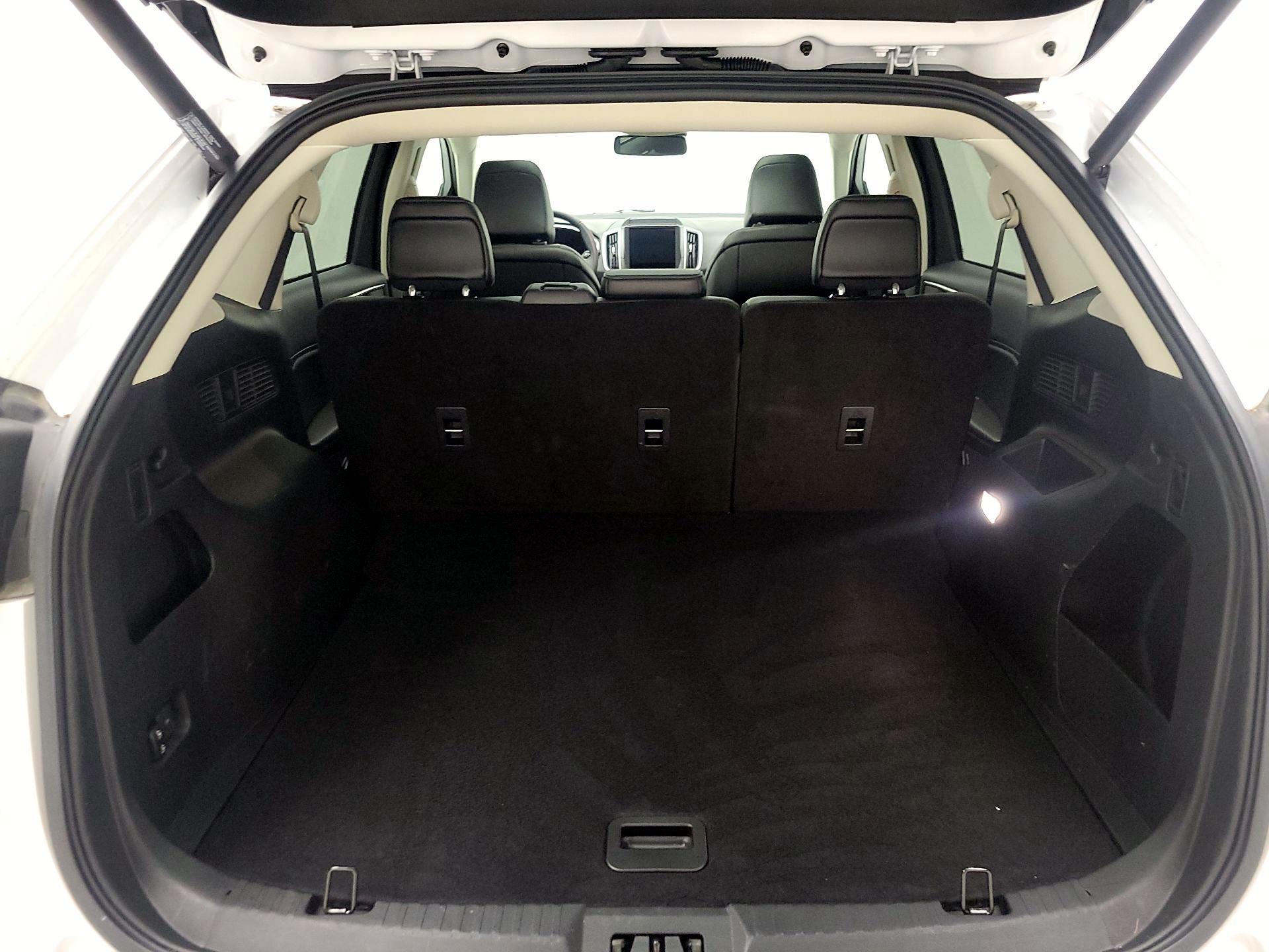 Thumbnail: 2021 Ford Edge - 20