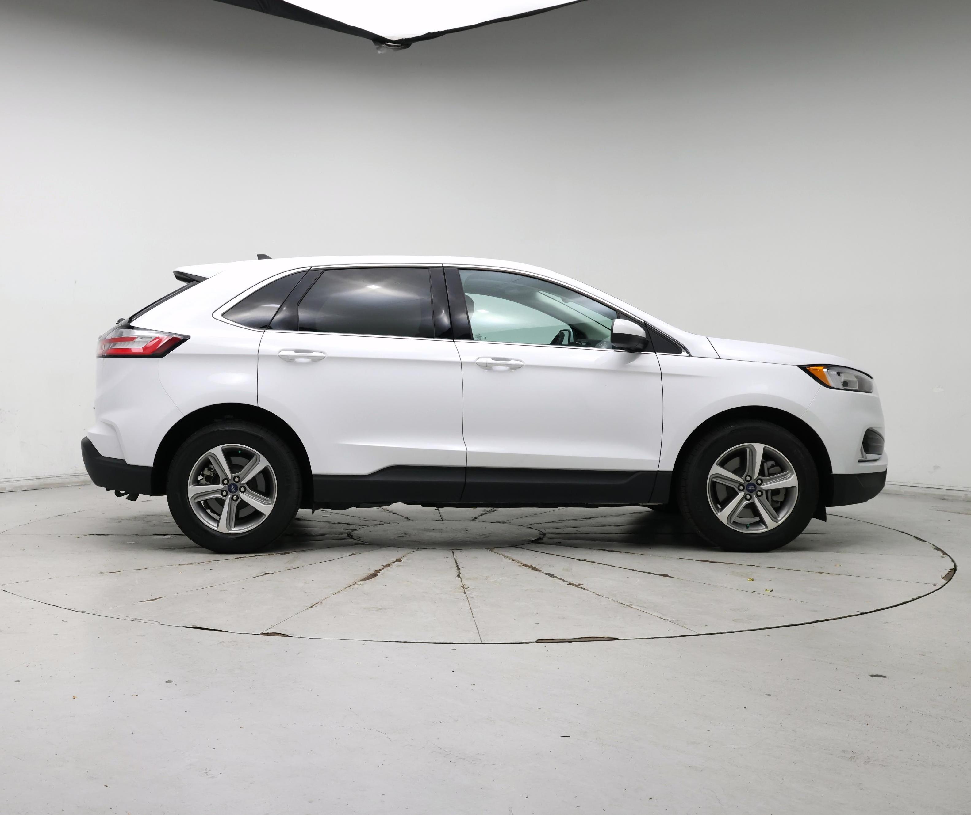 Thumbnail: 2021 Ford Edge - 7