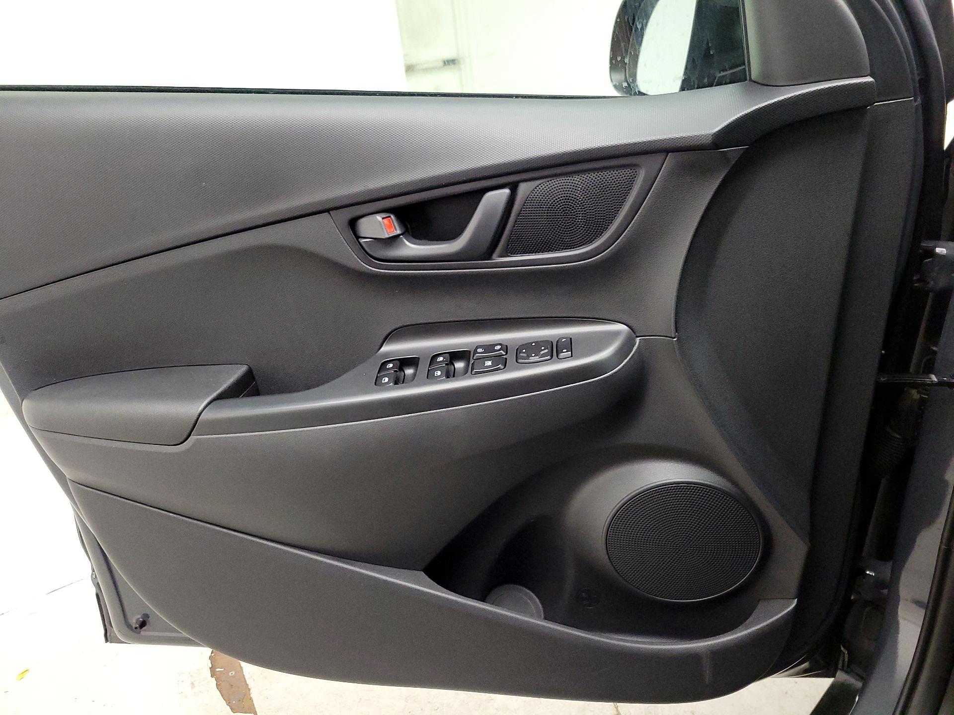 Thumbnail: 2023 Hyundai Kona - 10