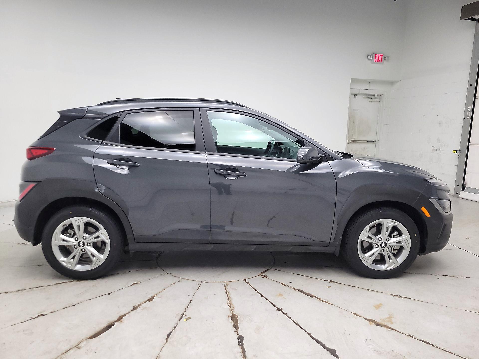 Thumbnail: 2023 Hyundai Kona - 4