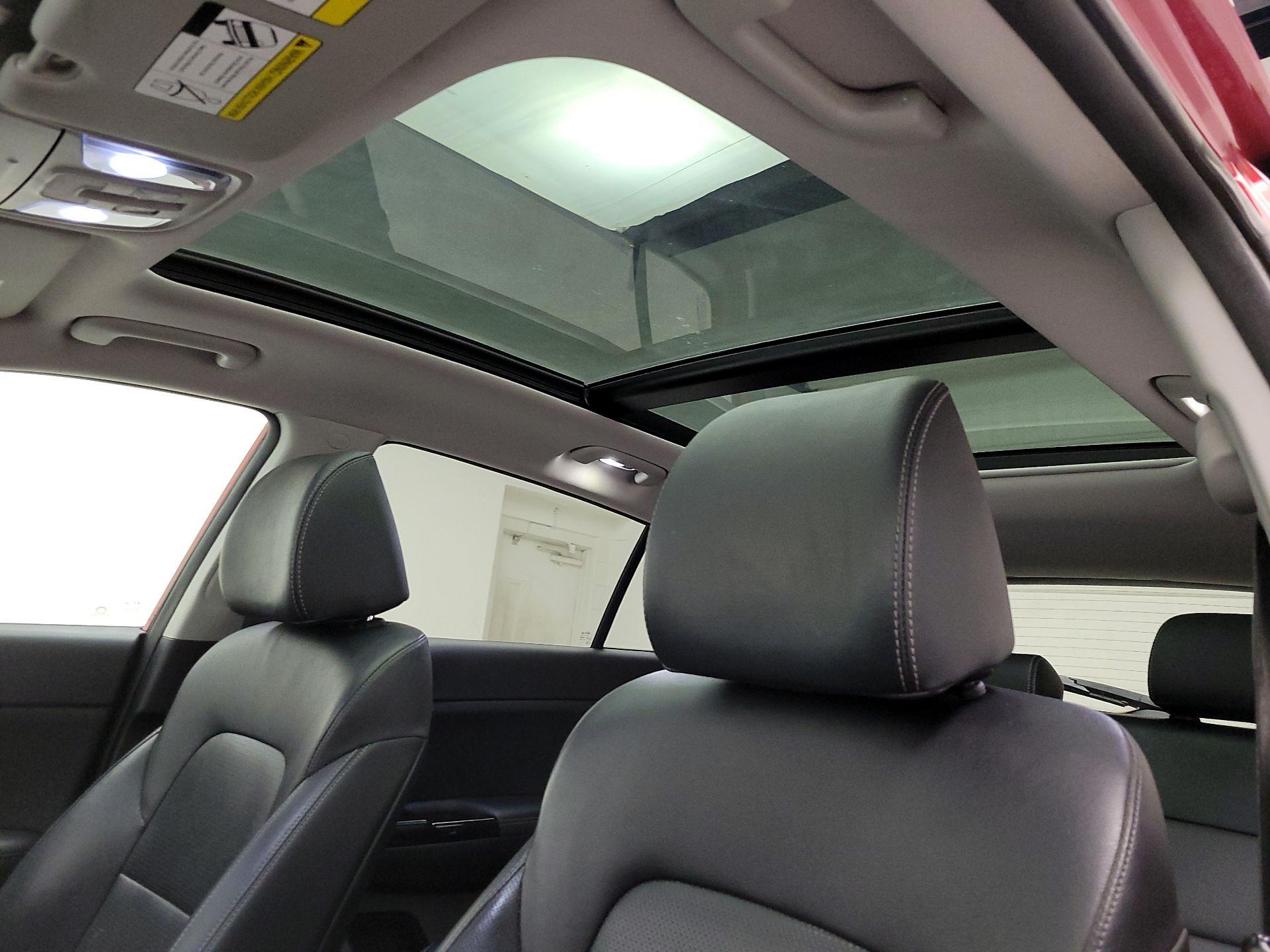 Thumbnail: 2019 Kia Sportage - 18