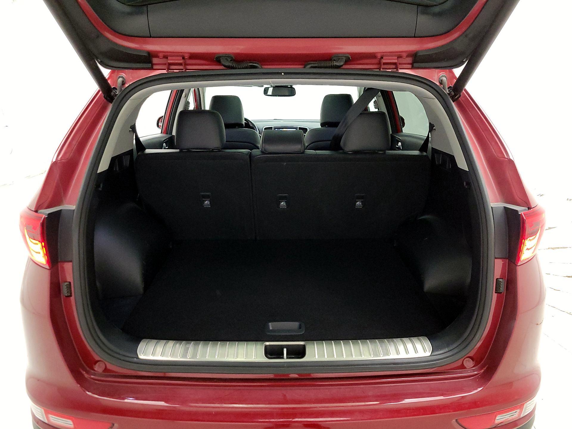 Thumbnail: 2019 Kia Sportage - 20