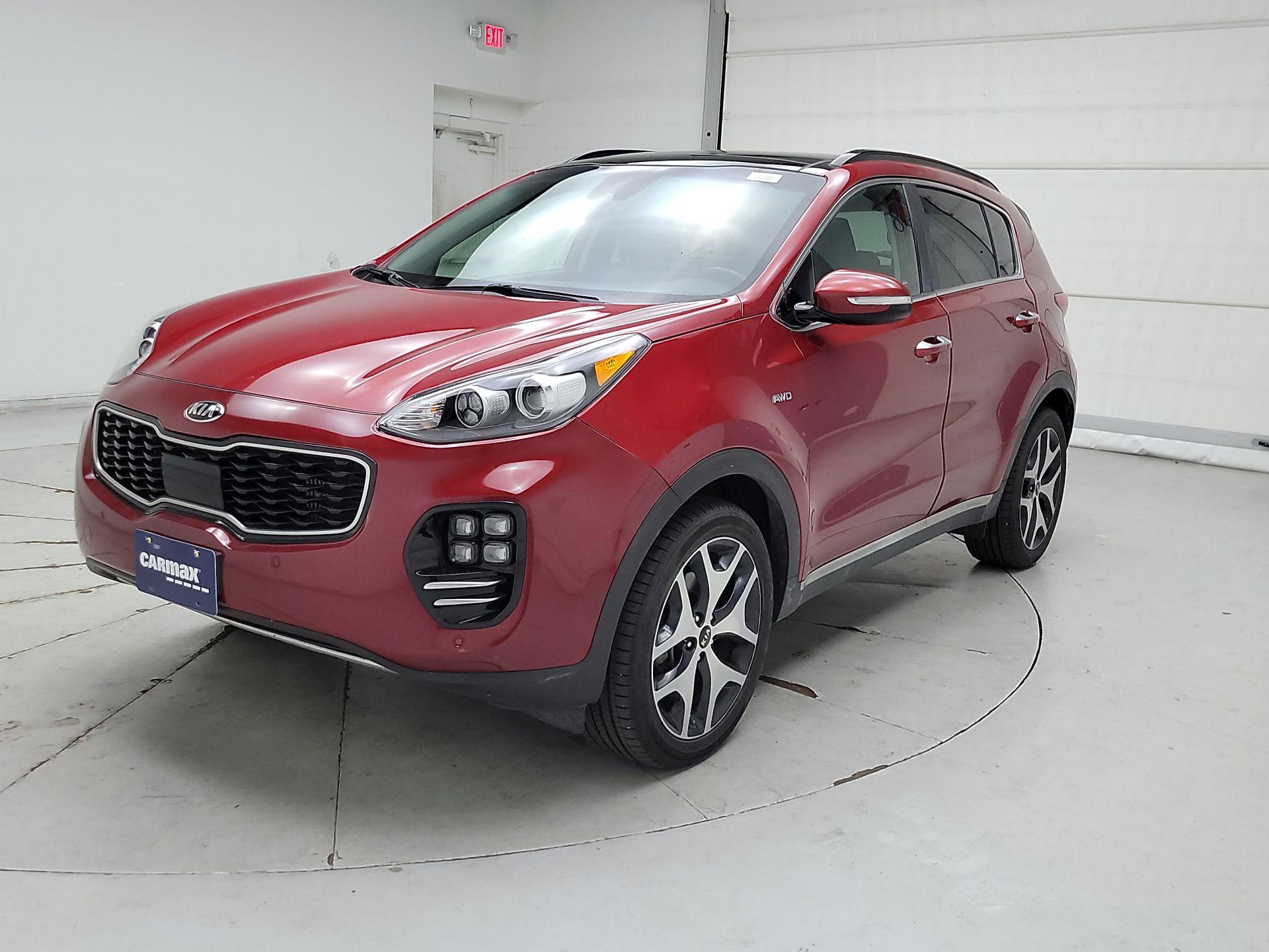 Thumbnail: 2019 Kia Sportage - 3