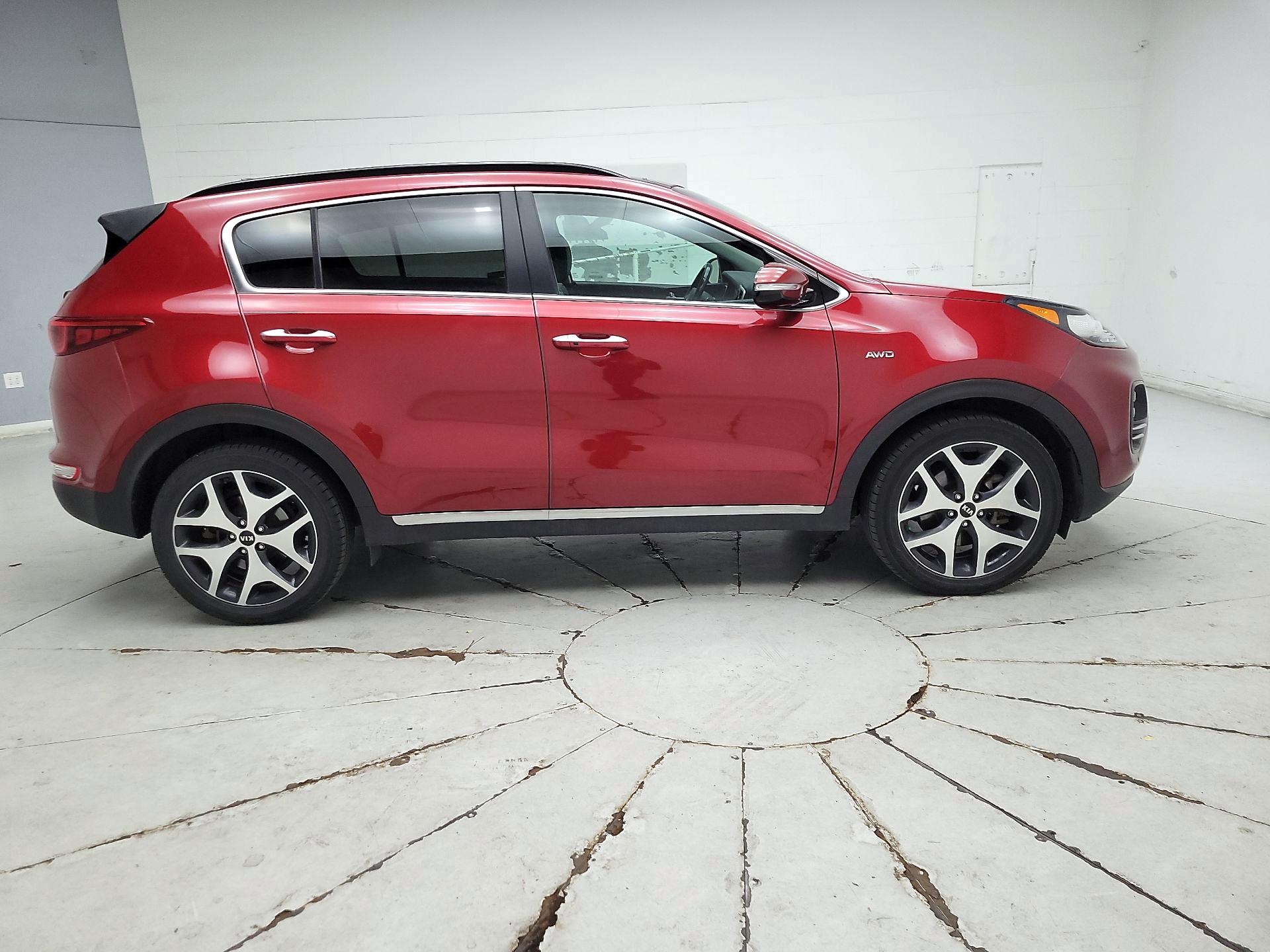 Thumbnail: 2019 Kia Sportage - 4