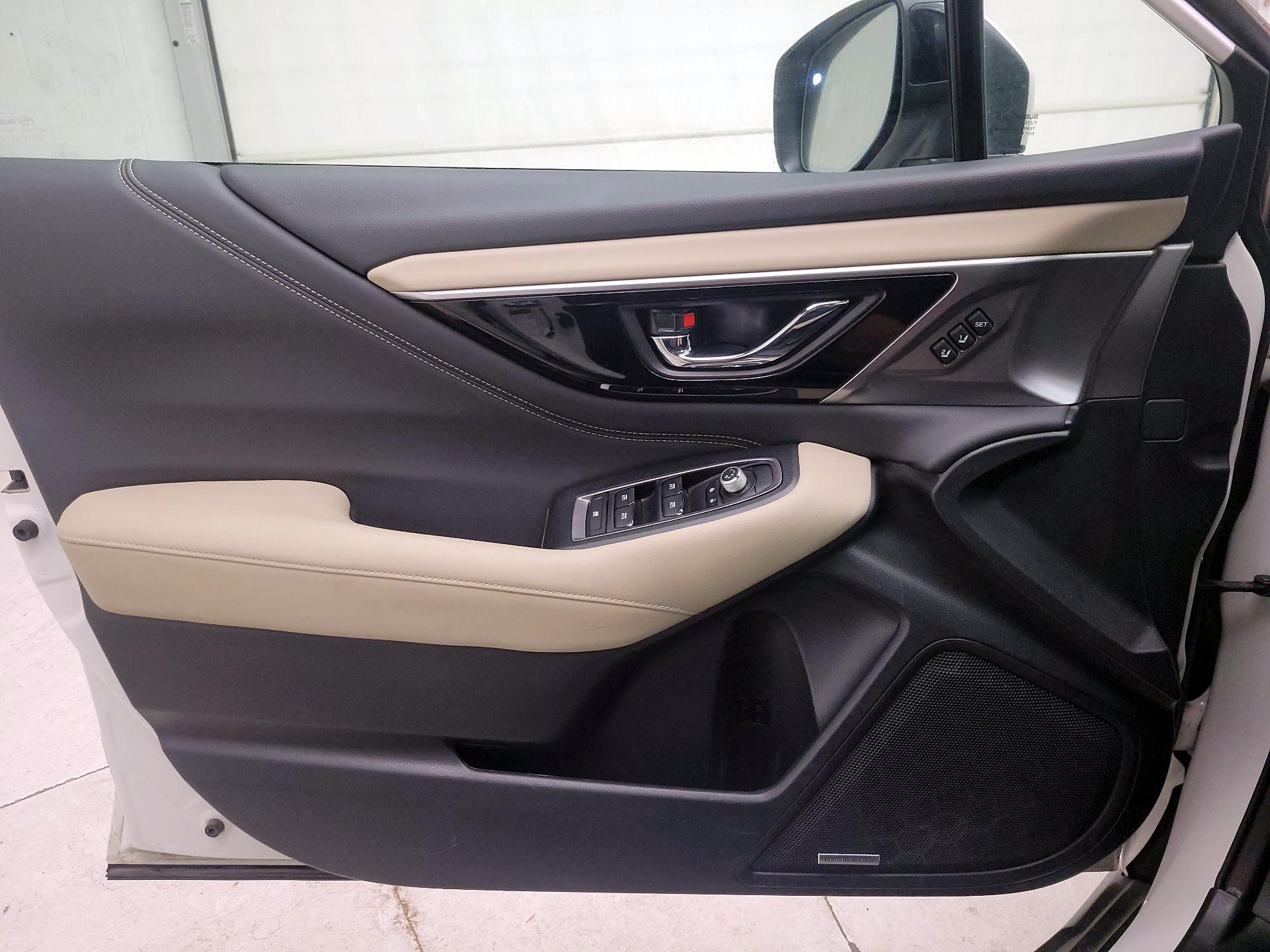 Thumbnail: 2022 Subaru Outback - 10