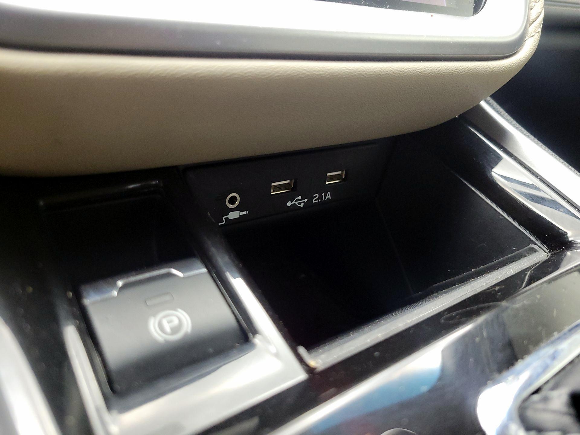 Thumbnail: 2022 Subaru Outback - 16