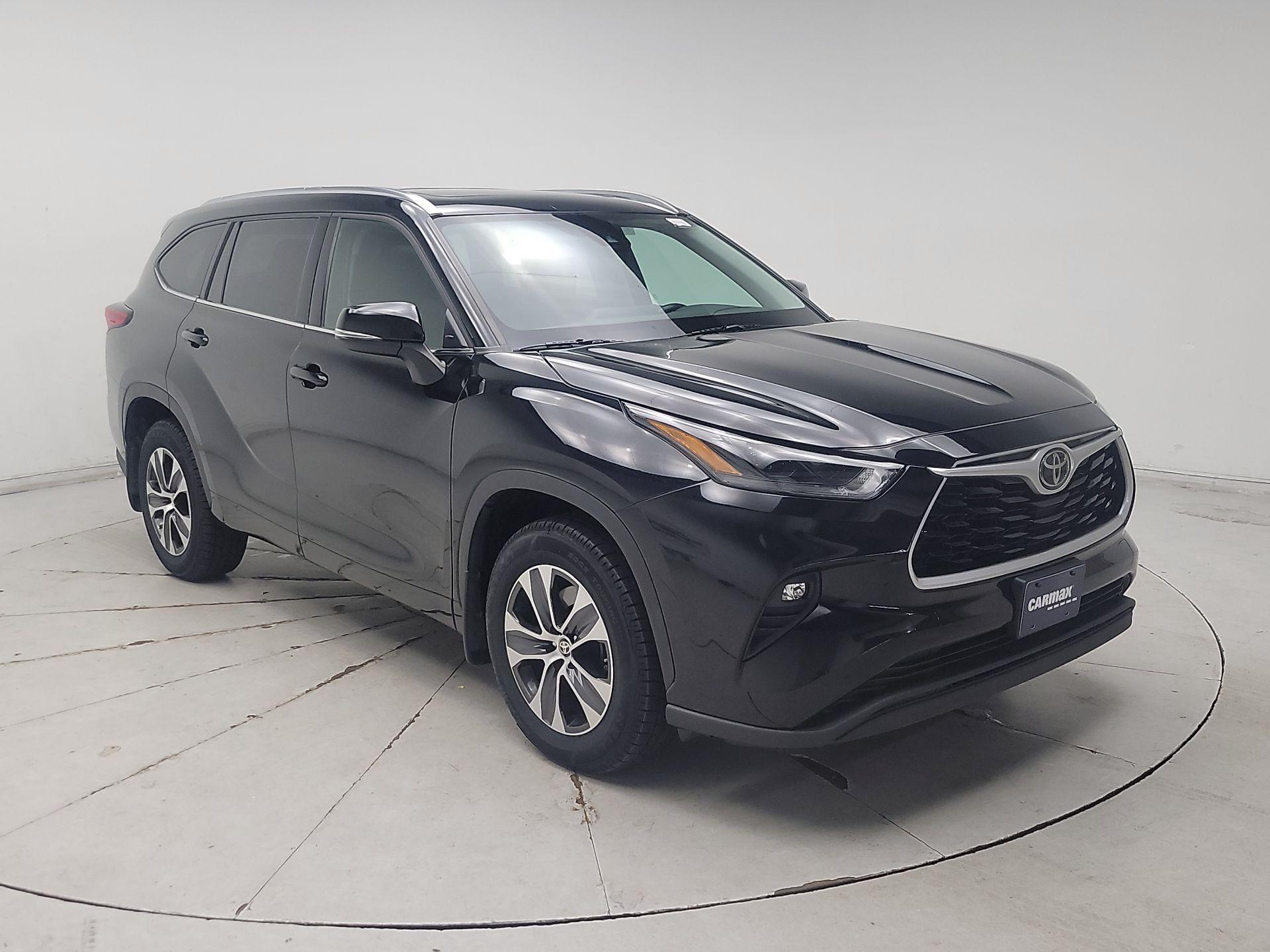 Thumbnail: 2021 Toyota Highlander - 1