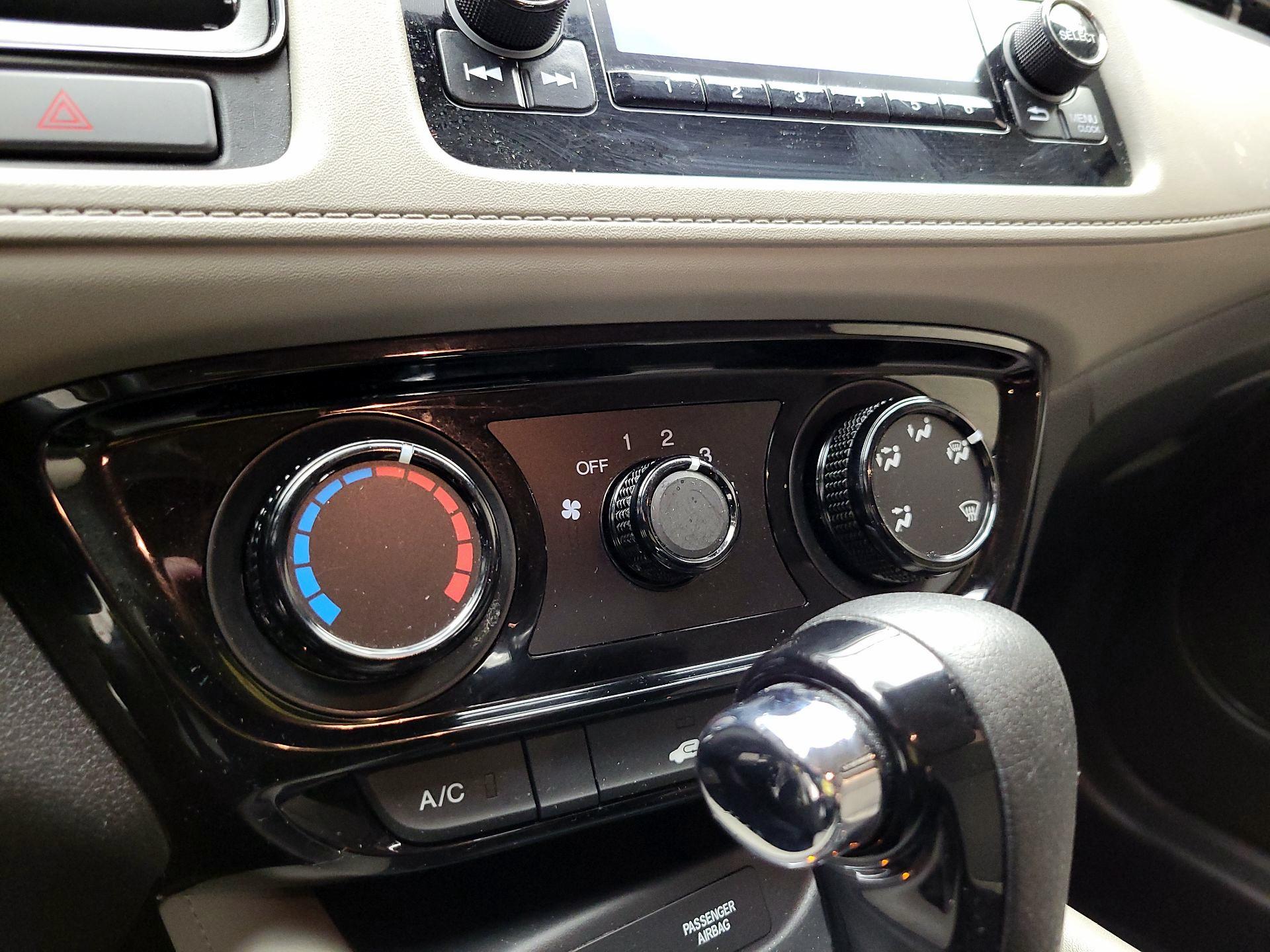 Thumbnail: 2018 Honda HR-V - 14