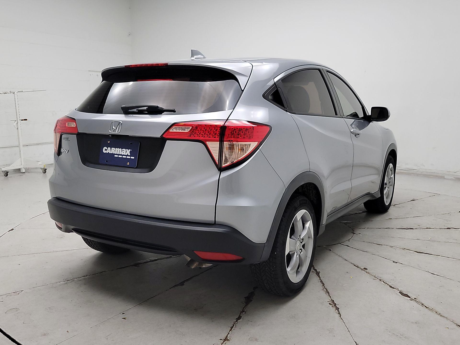 Thumbnail: 2018 Honda HR-V - 5