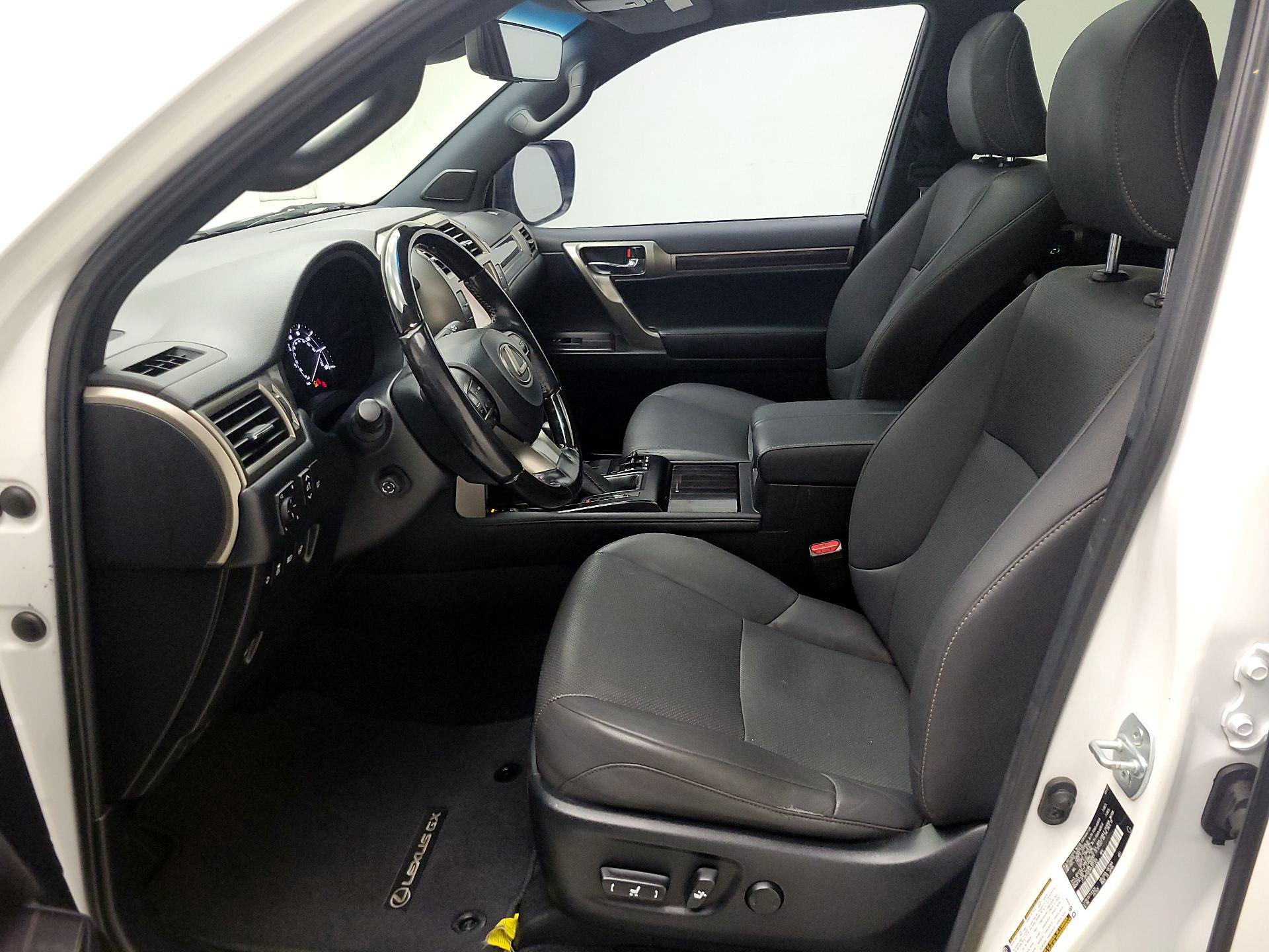 Thumbnail: 2021 Lexus GX - 9