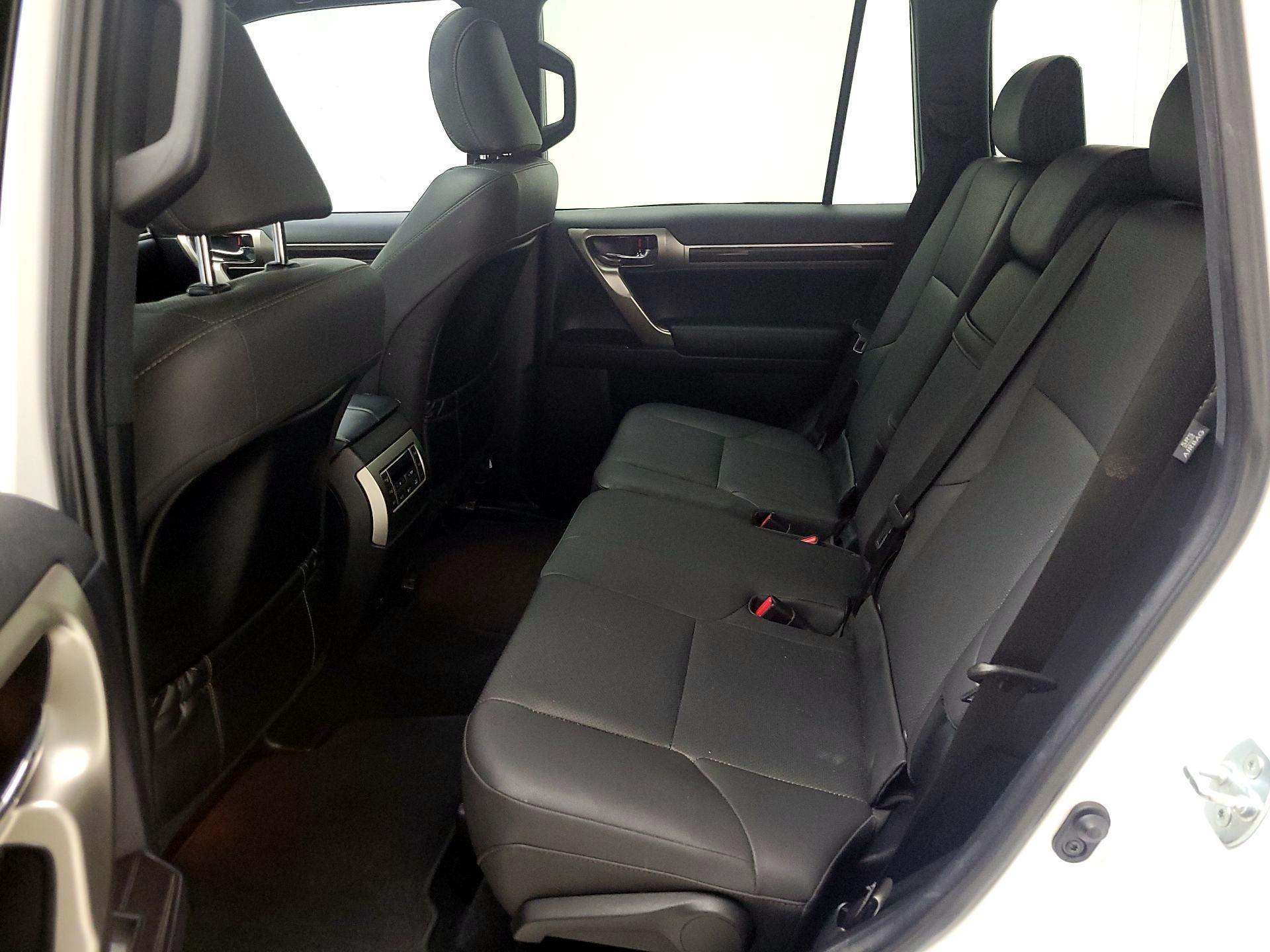 Thumbnail: 2021 Lexus GX - 19