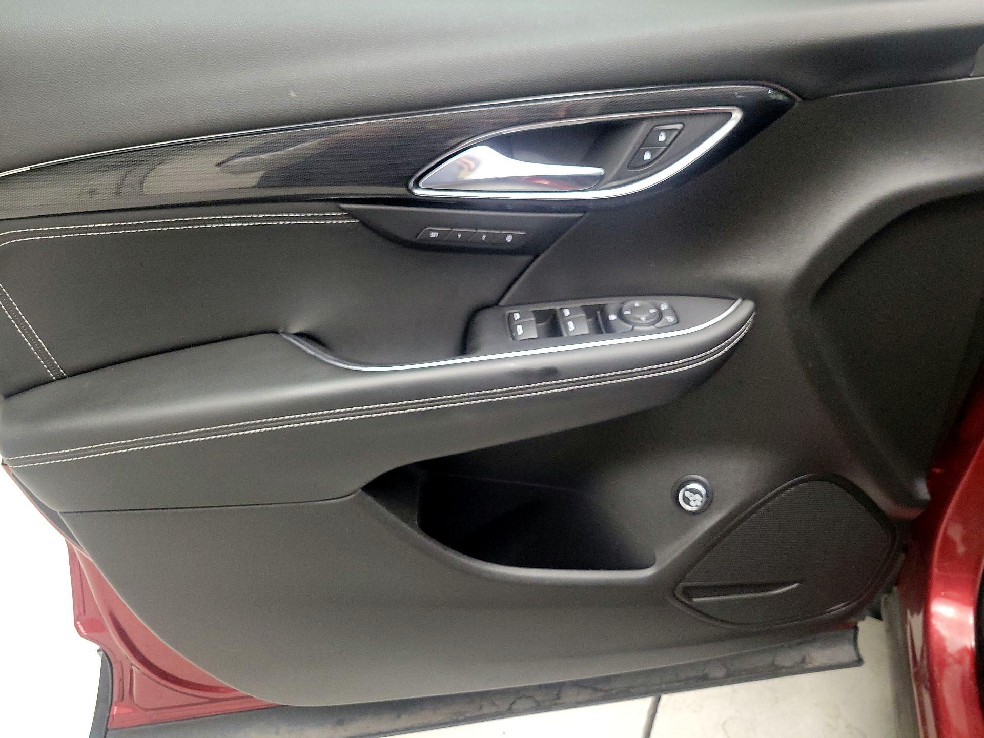 Thumbnail: 2023 Buick Envision - 10