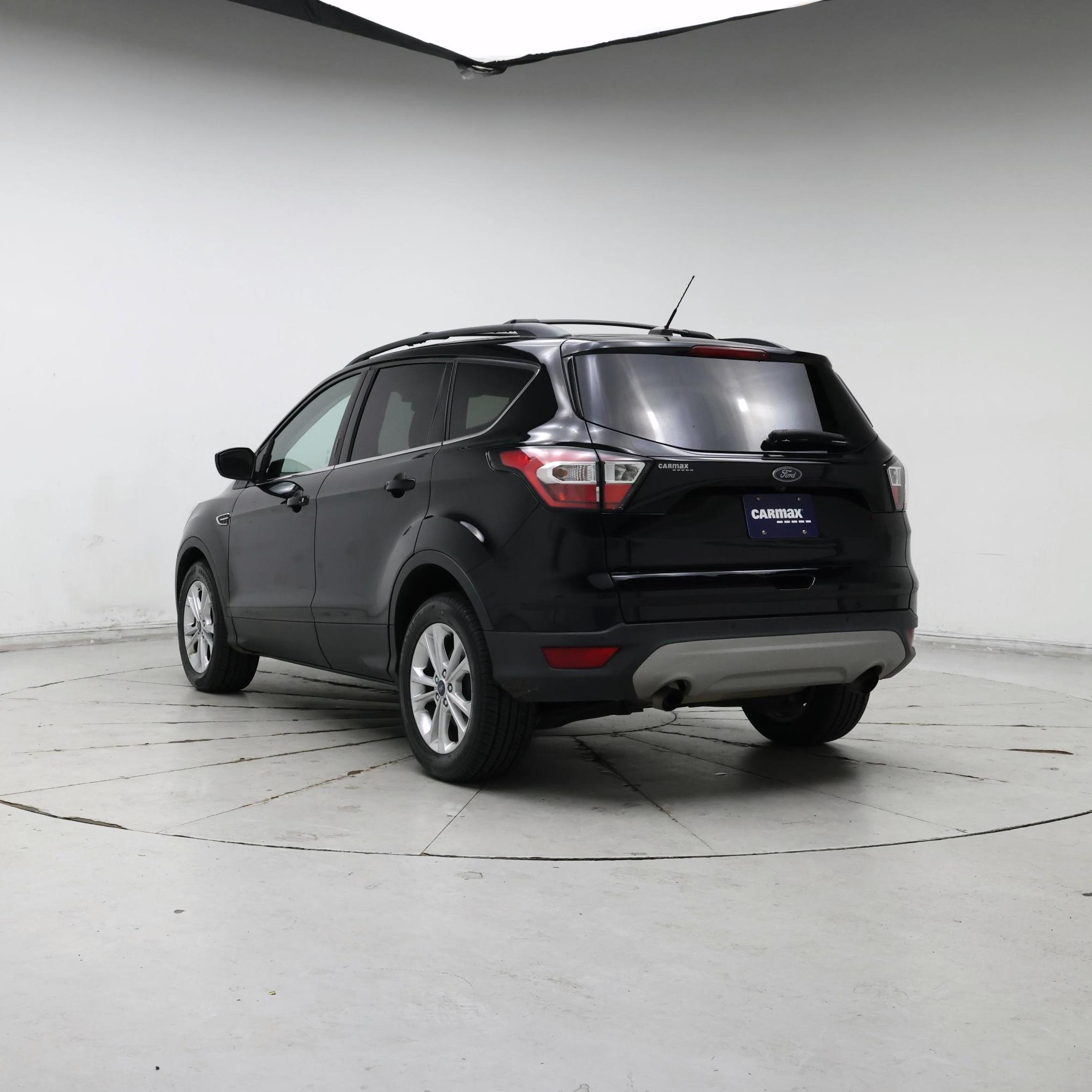 Thumbnail: 2017 Ford Escape - 2