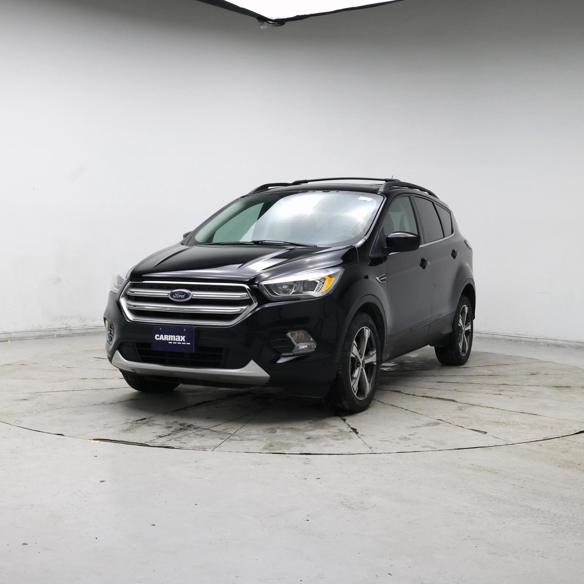 Thumbnail: 2017 Ford Escape - 4