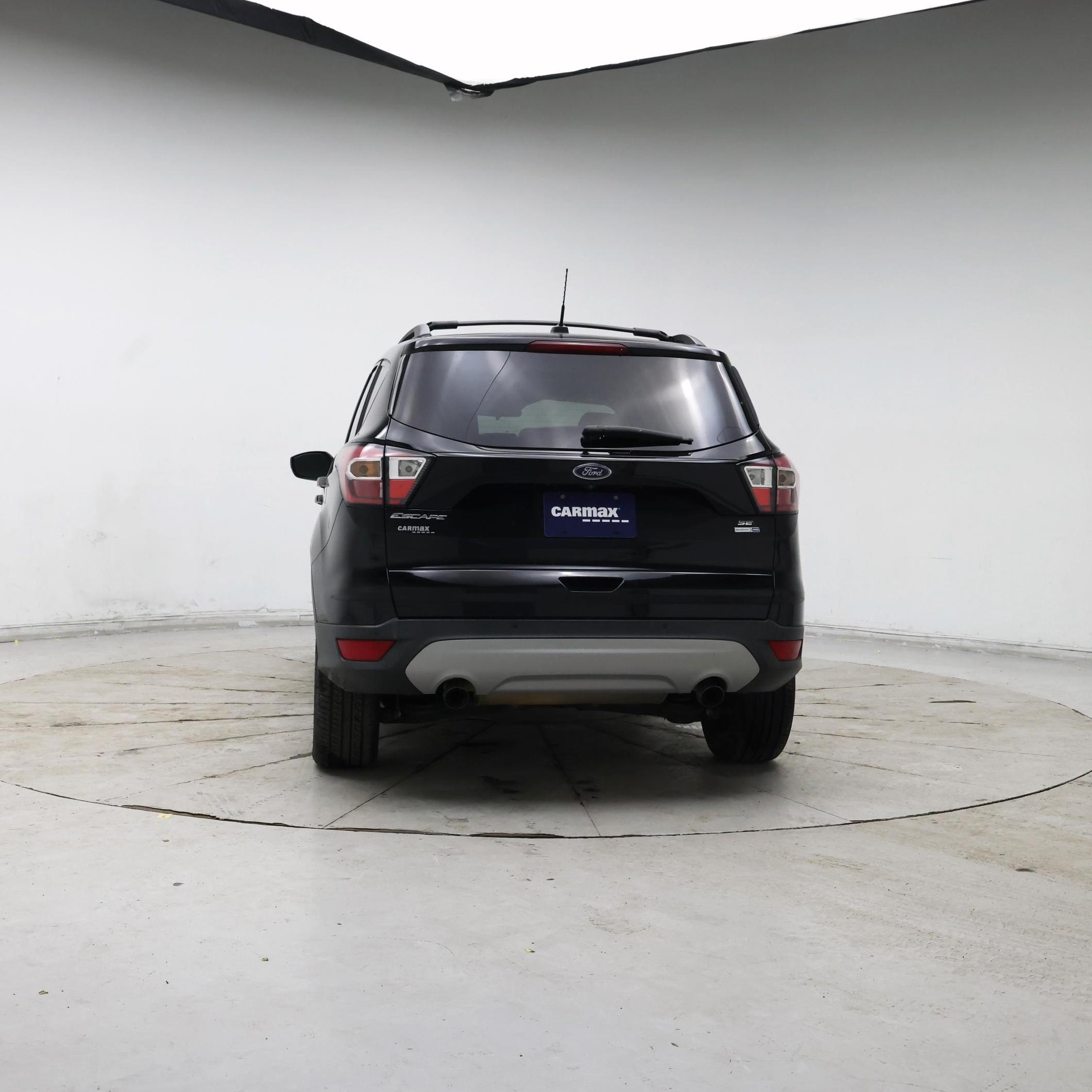 Thumbnail: 2017 Ford Escape - 6