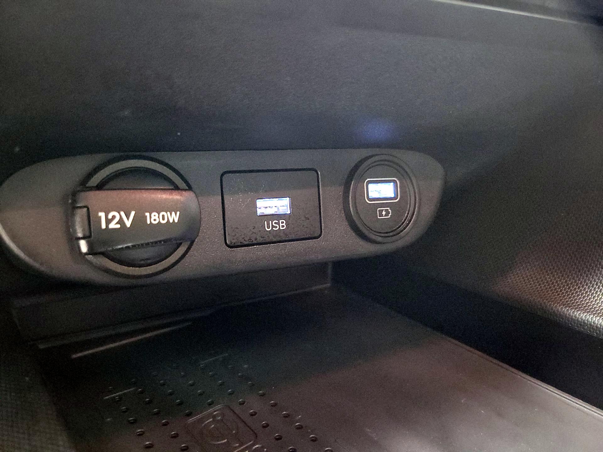 Thumbnail: 2023 Hyundai Elantra - 17