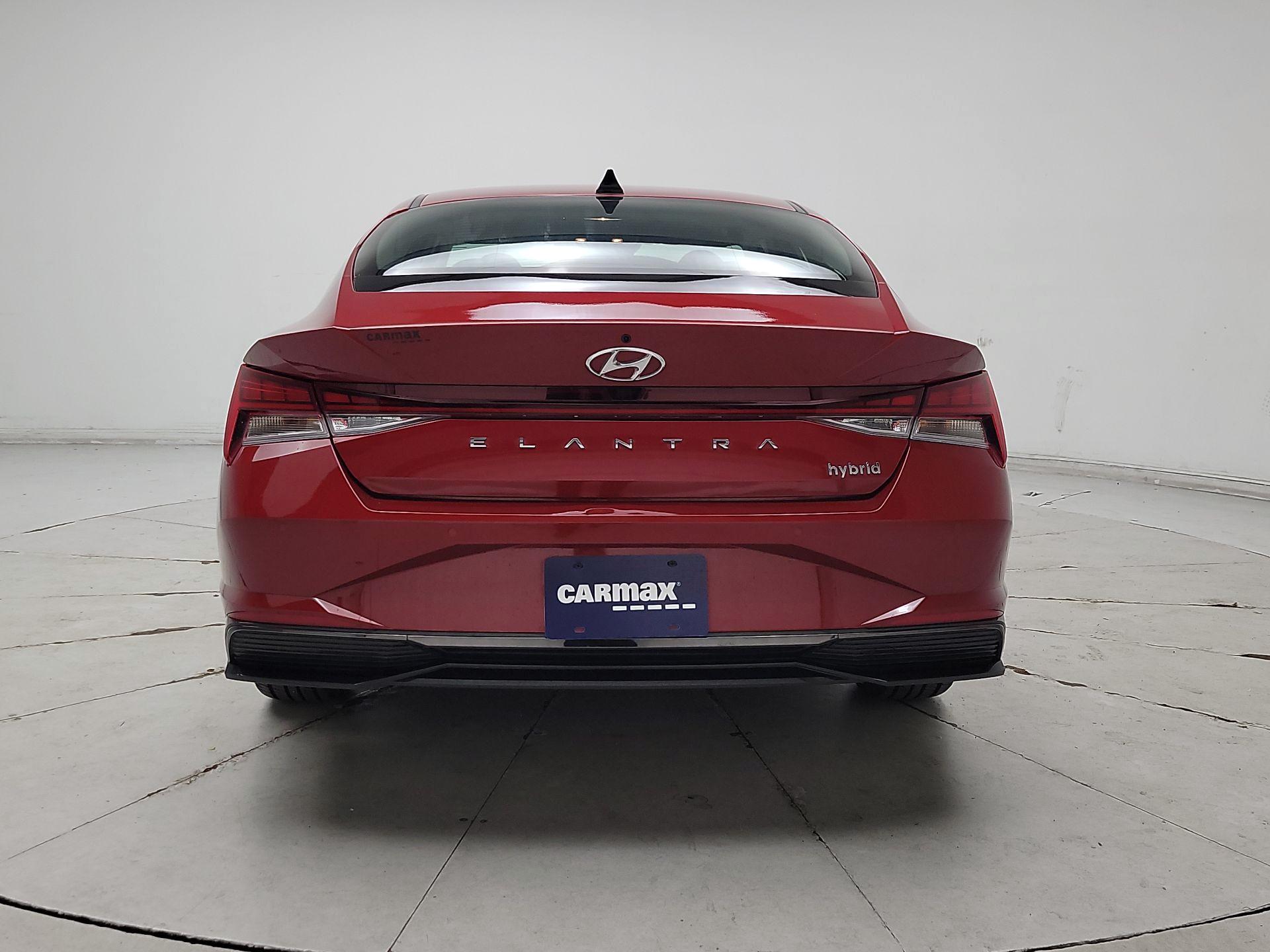 Thumbnail: 2023 Hyundai Elantra - 6