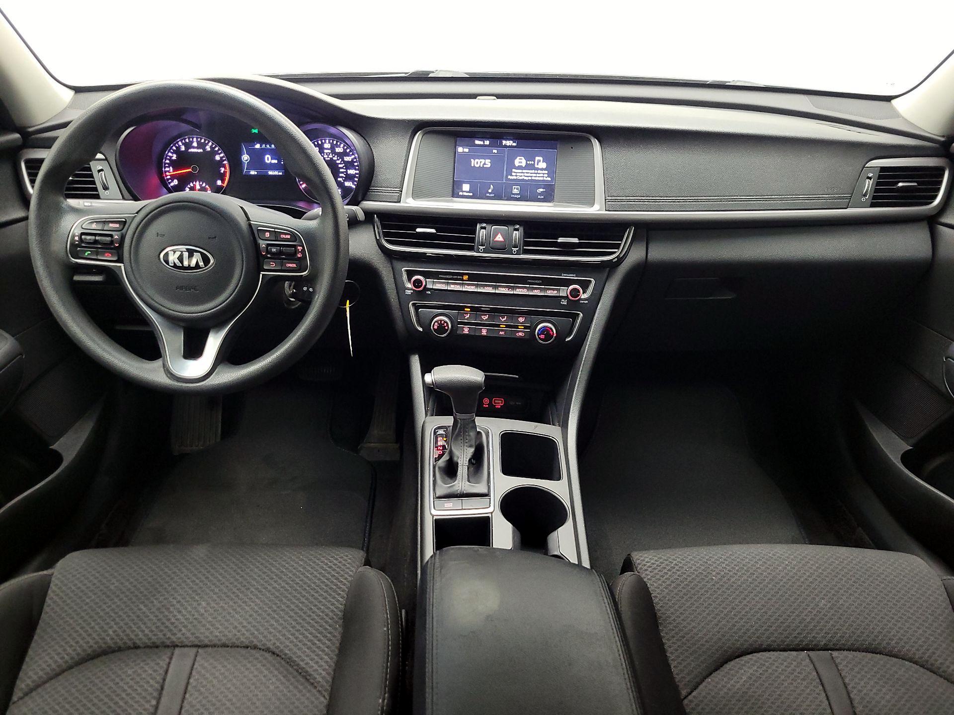 Thumbnail: 2018 Kia Optima - 9