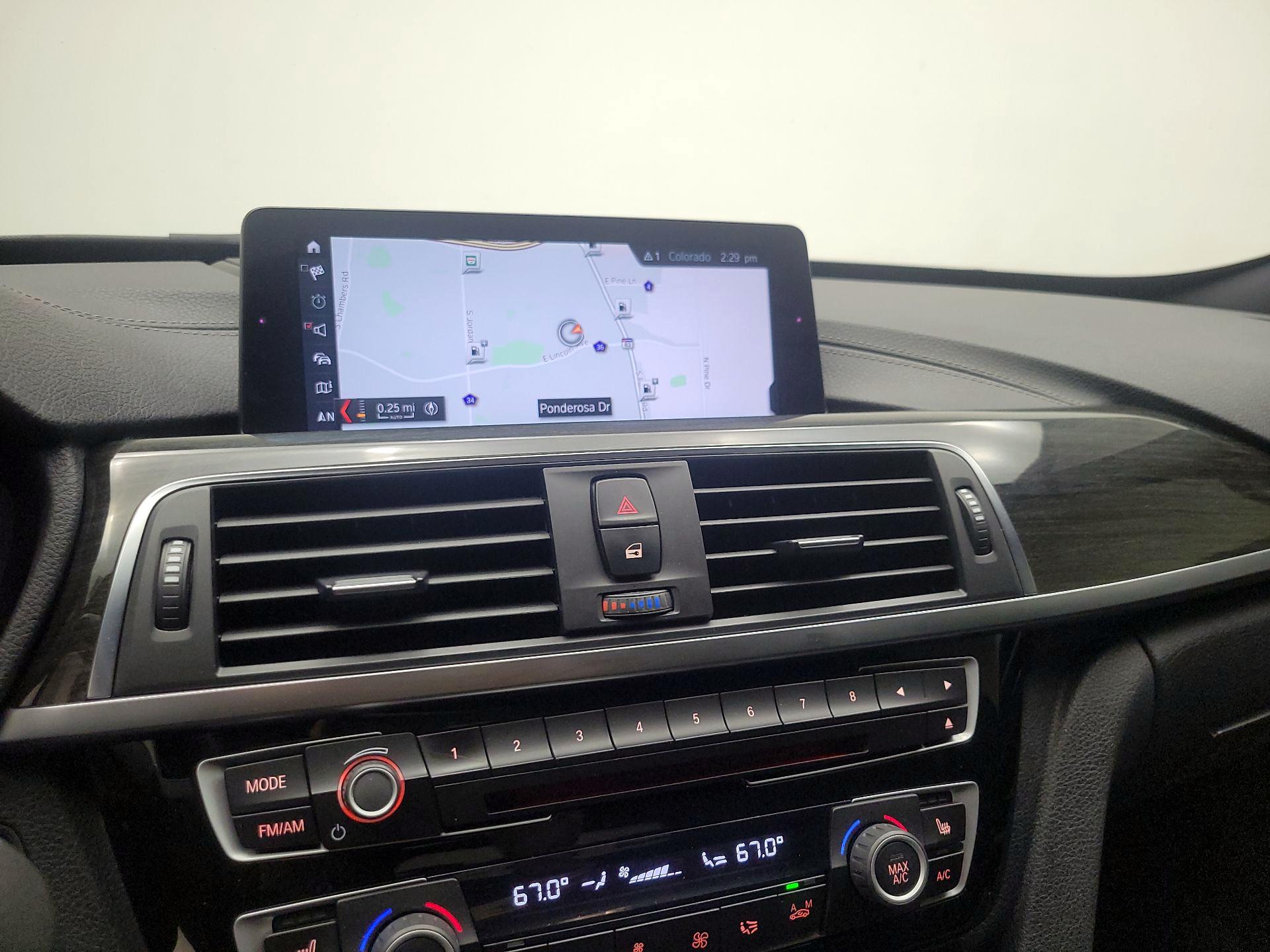 Thumbnail: 2018 BMW 3 Series - 12