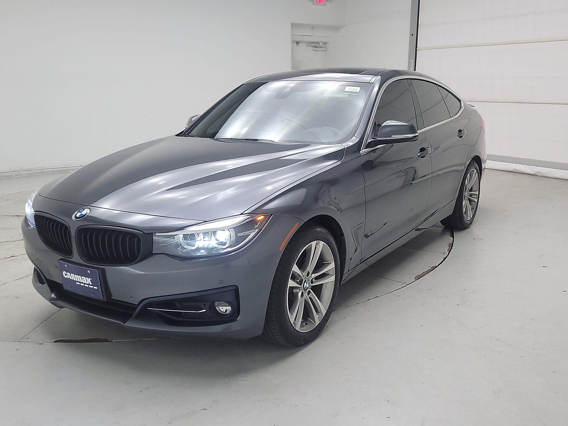 Thumbnail: 2018 BMW 3 Series - 3