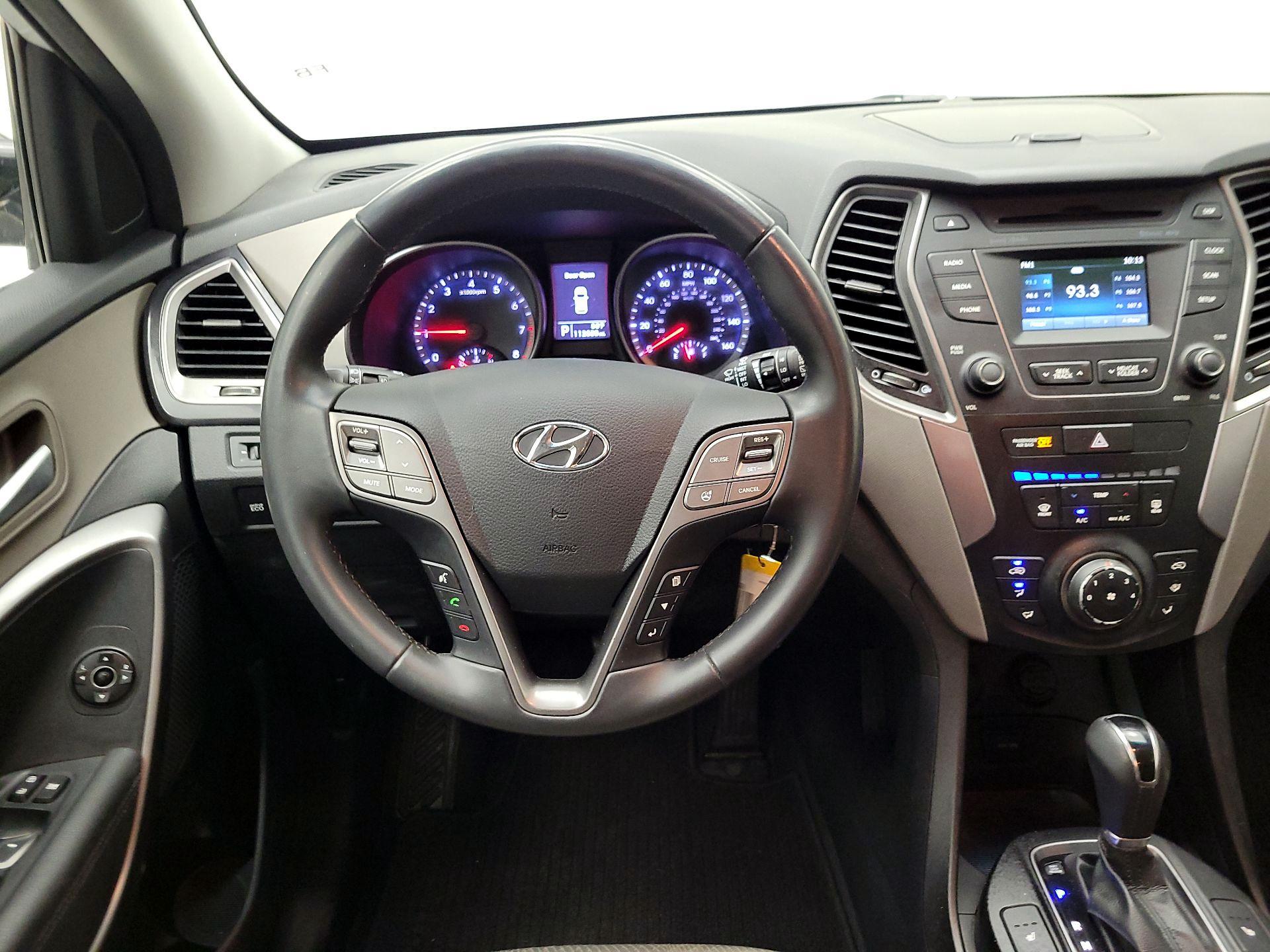 Thumbnail: 2014 Hyundai Santa Fe - 10