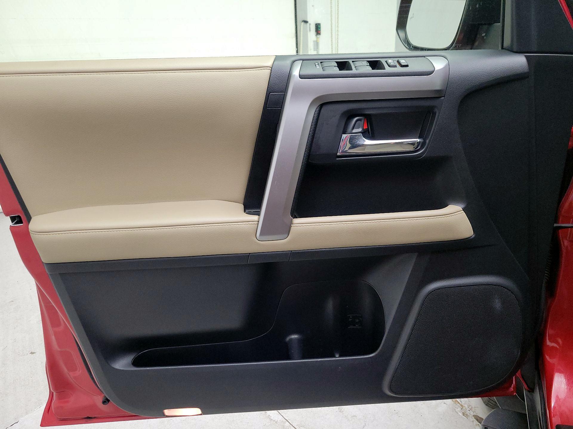 Thumbnail: 2023 Toyota 4Runner - 10