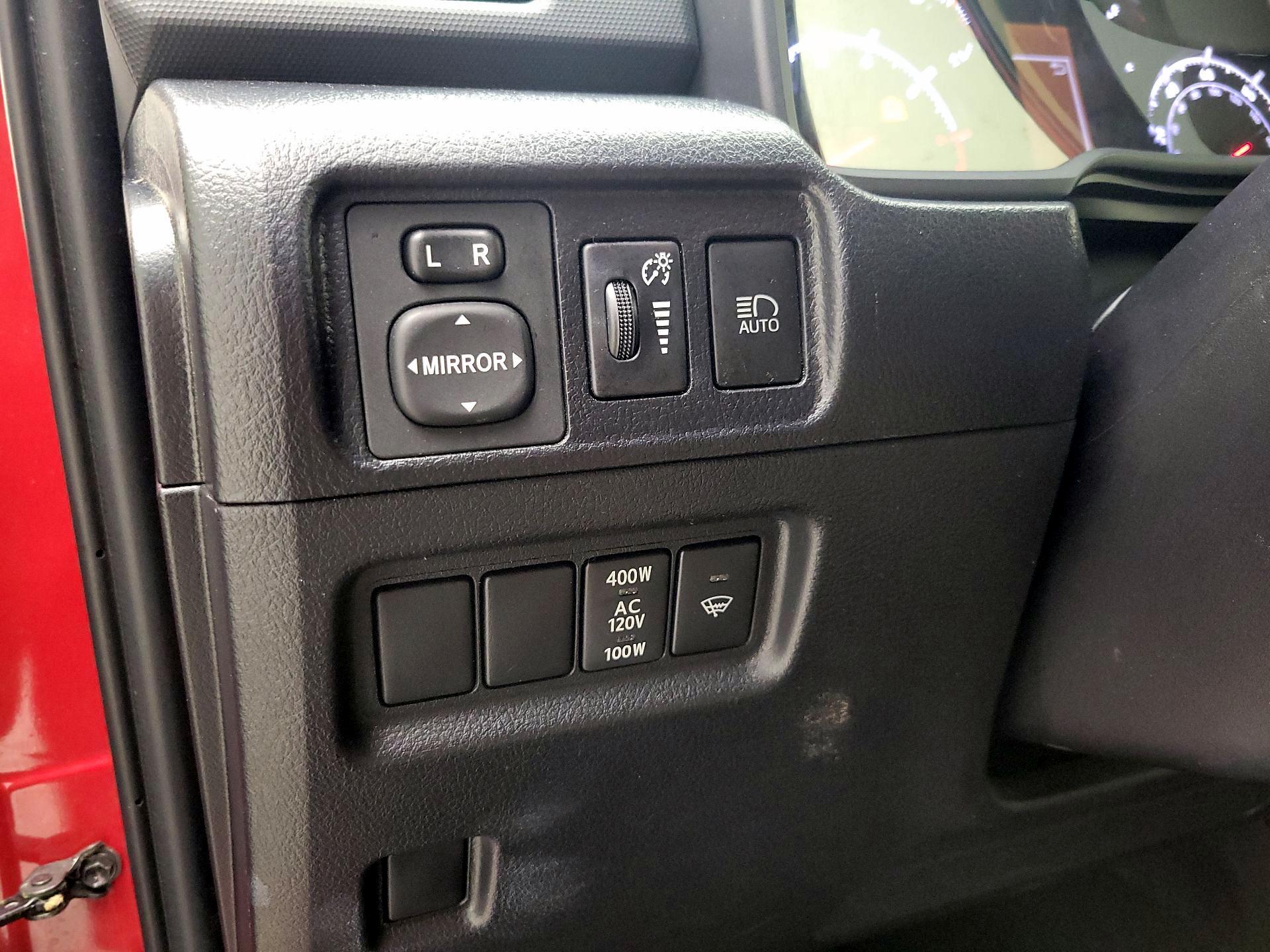 Thumbnail: 2023 Toyota 4Runner - 11