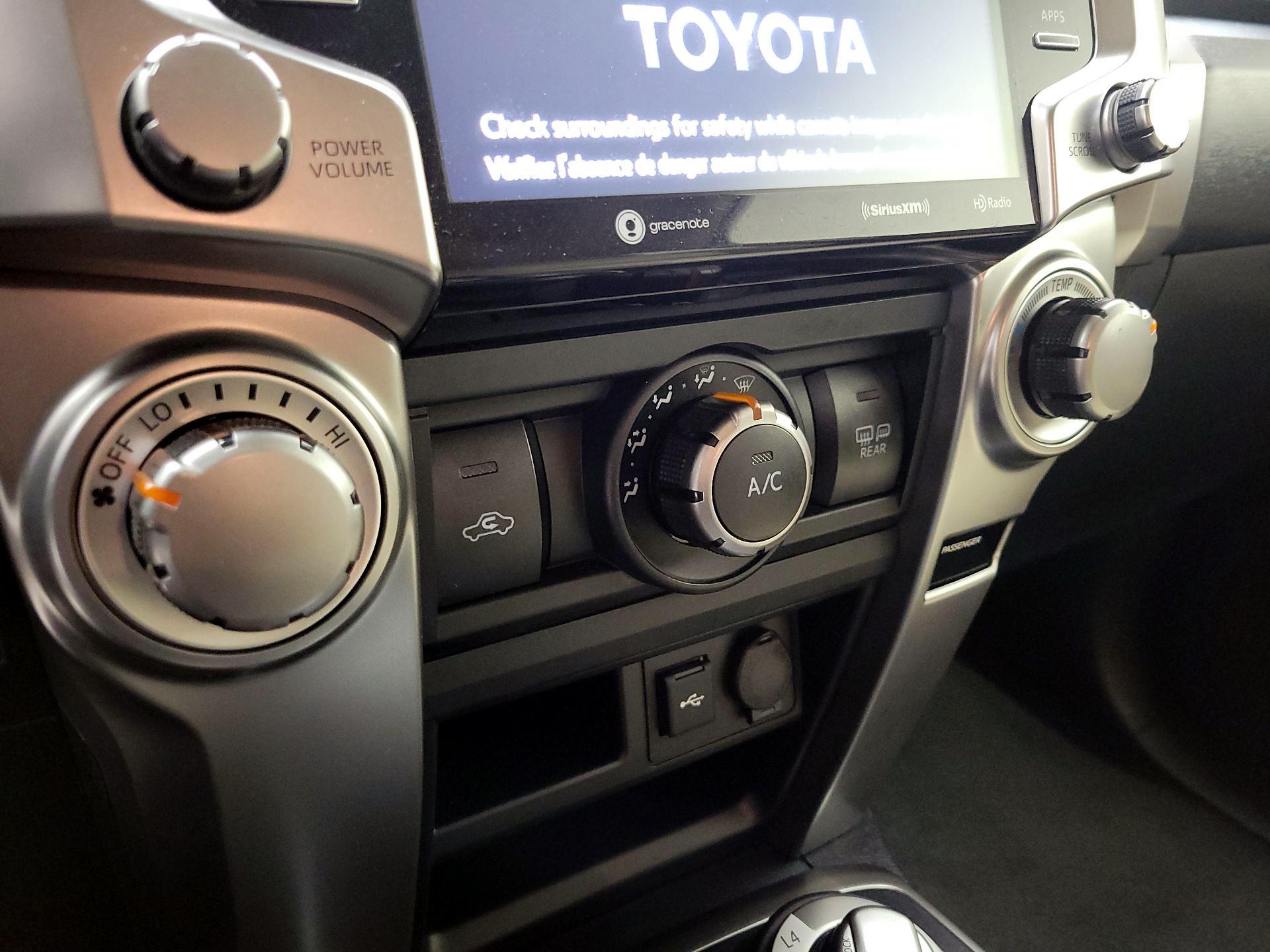 Thumbnail: 2023 Toyota 4Runner - 15