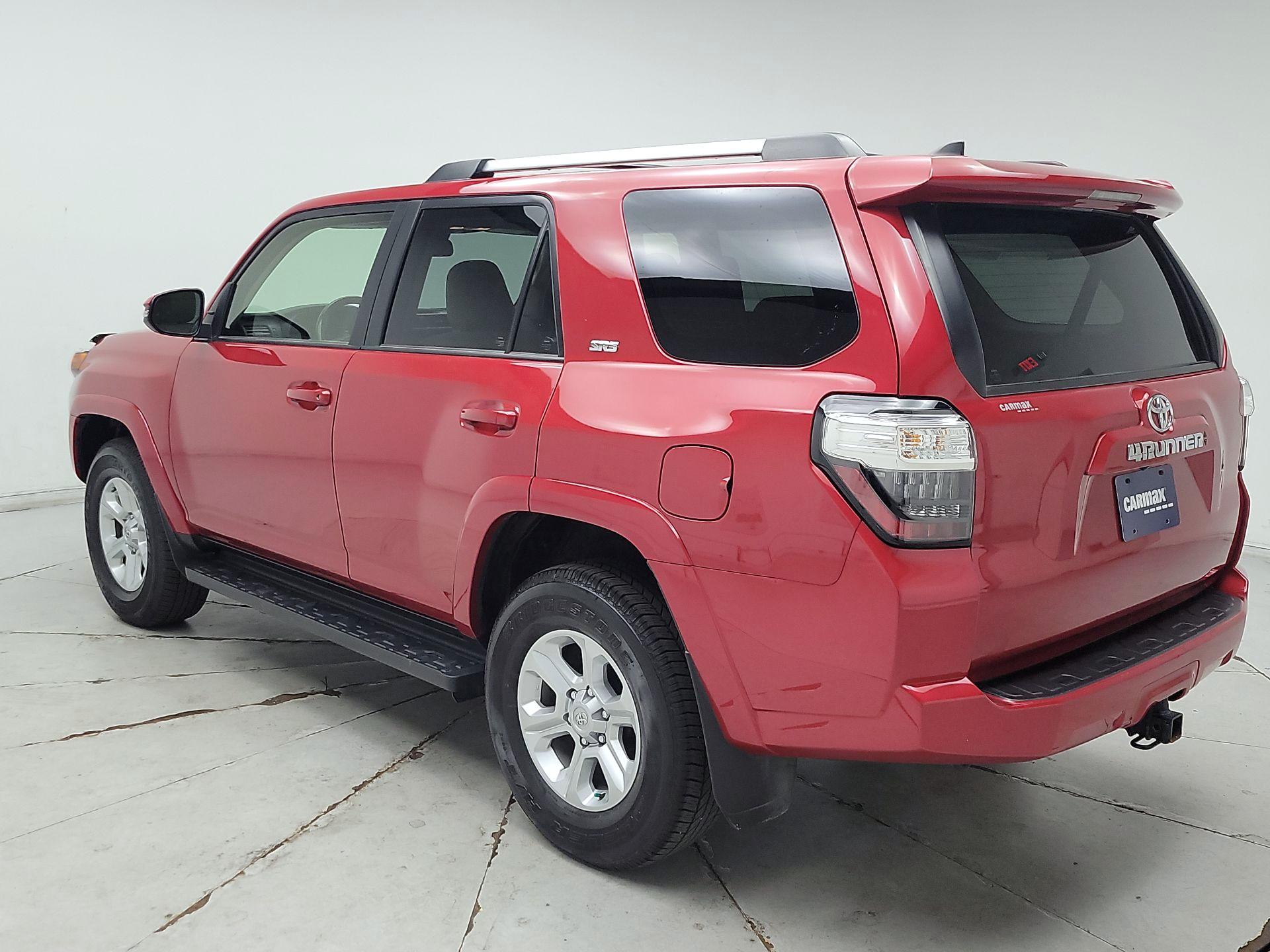 Thumbnail: 2023 Toyota 4Runner - 7