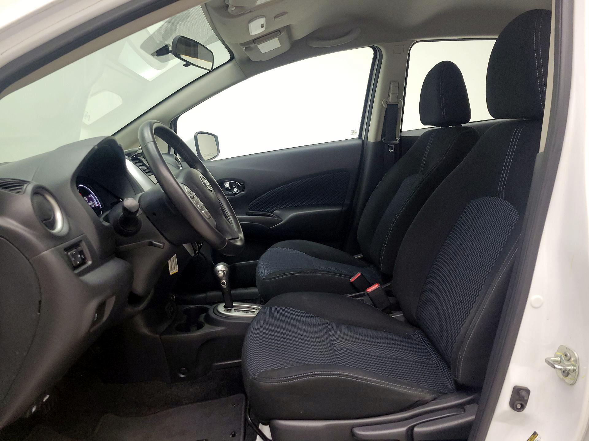 Thumbnail: 2017 Nissan Versa Note - 11