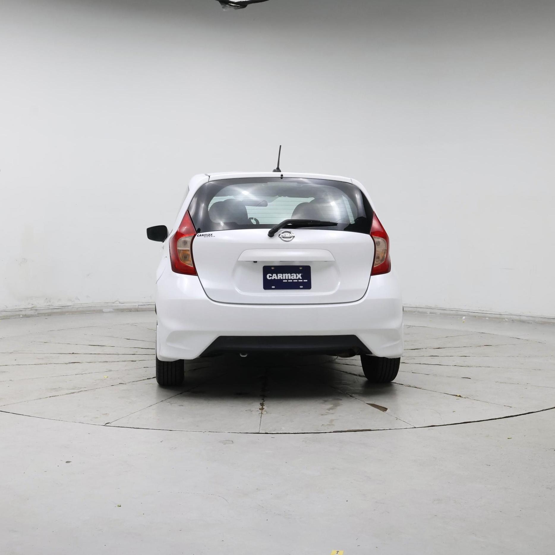 Thumbnail: 2017 Nissan Versa Note - 6