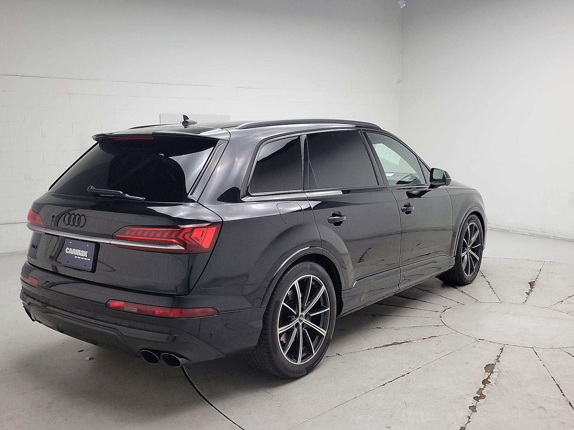 Thumbnail: 2021 Audi SQ7 - 5