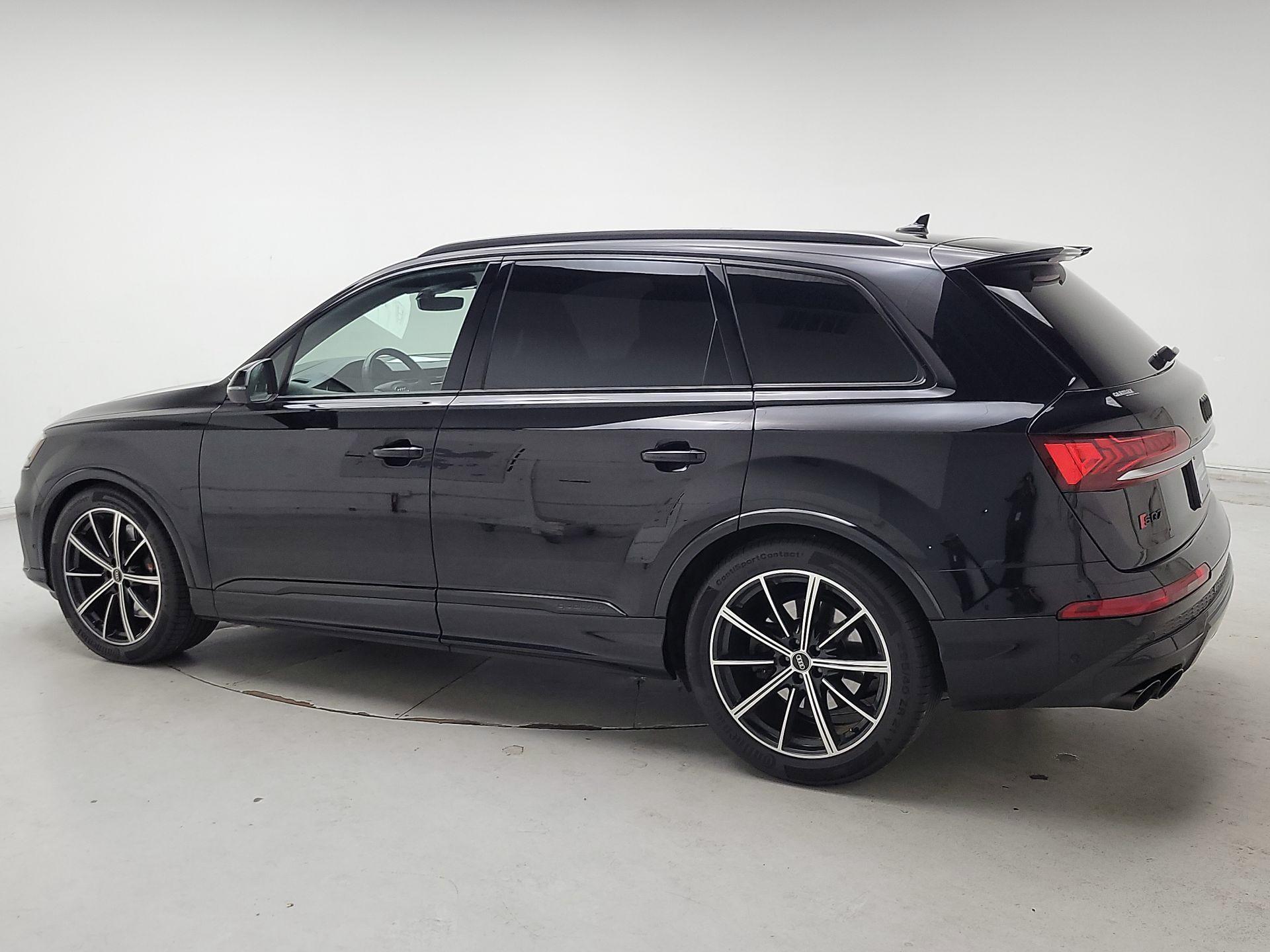 Thumbnail: 2021 Audi SQ7 - 7