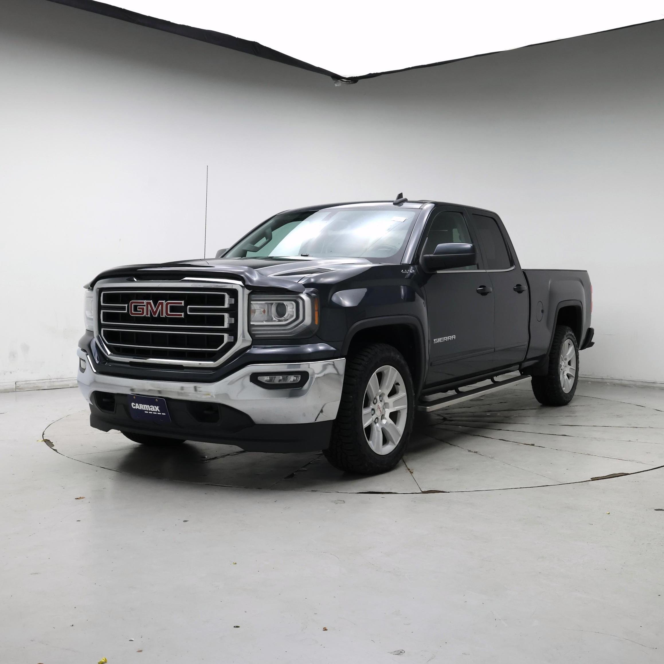 Thumbnail: 2017 GMC Sierra 1500 - 4