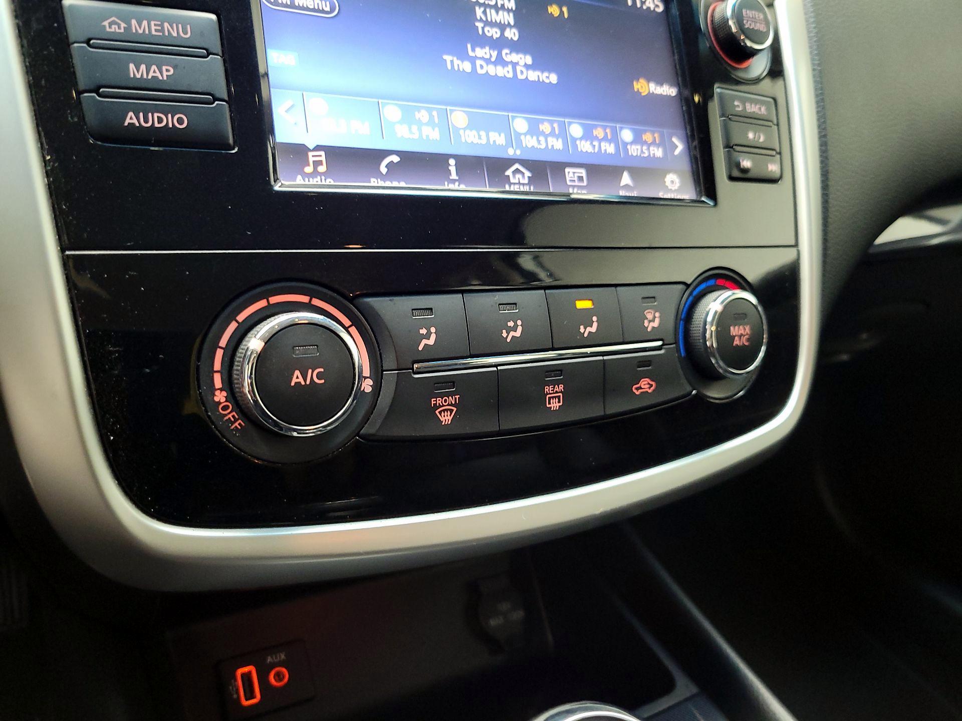 Thumbnail: 2018 Nissan Altima - 17