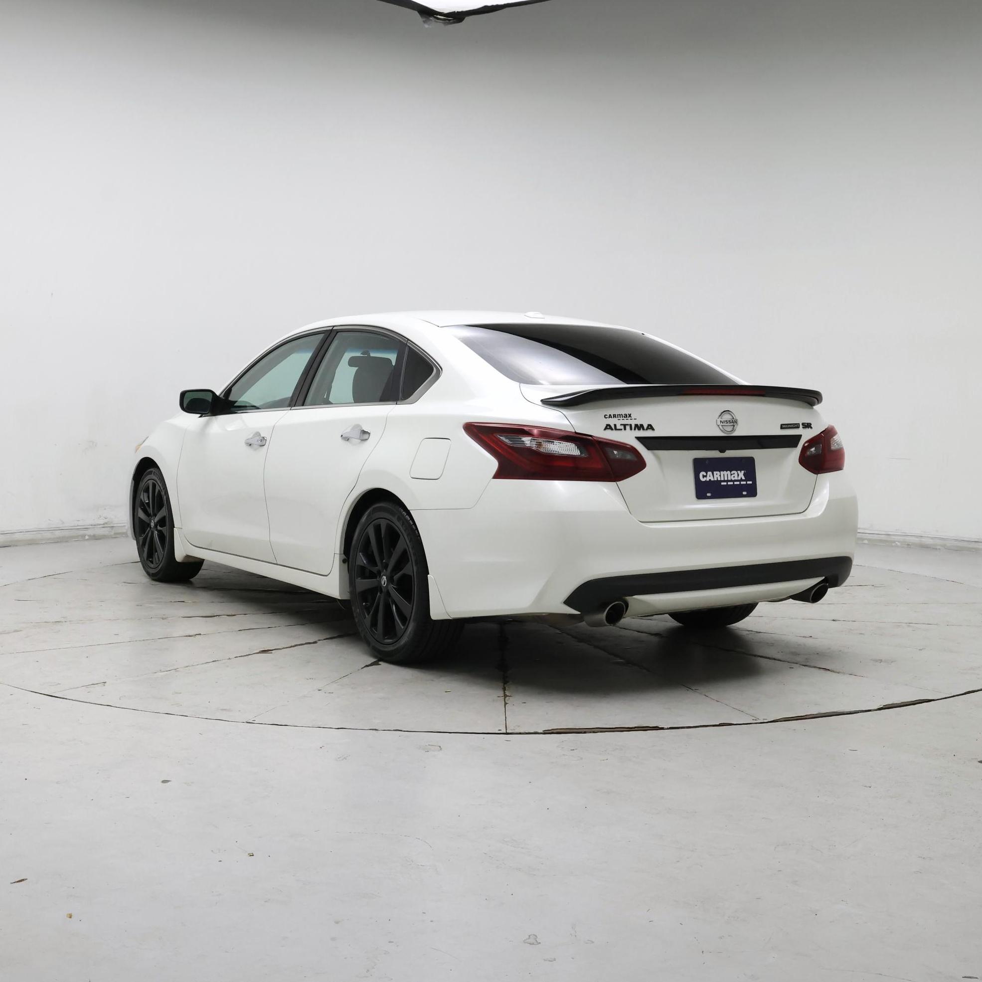 Thumbnail: 2018 Nissan Altima - 2