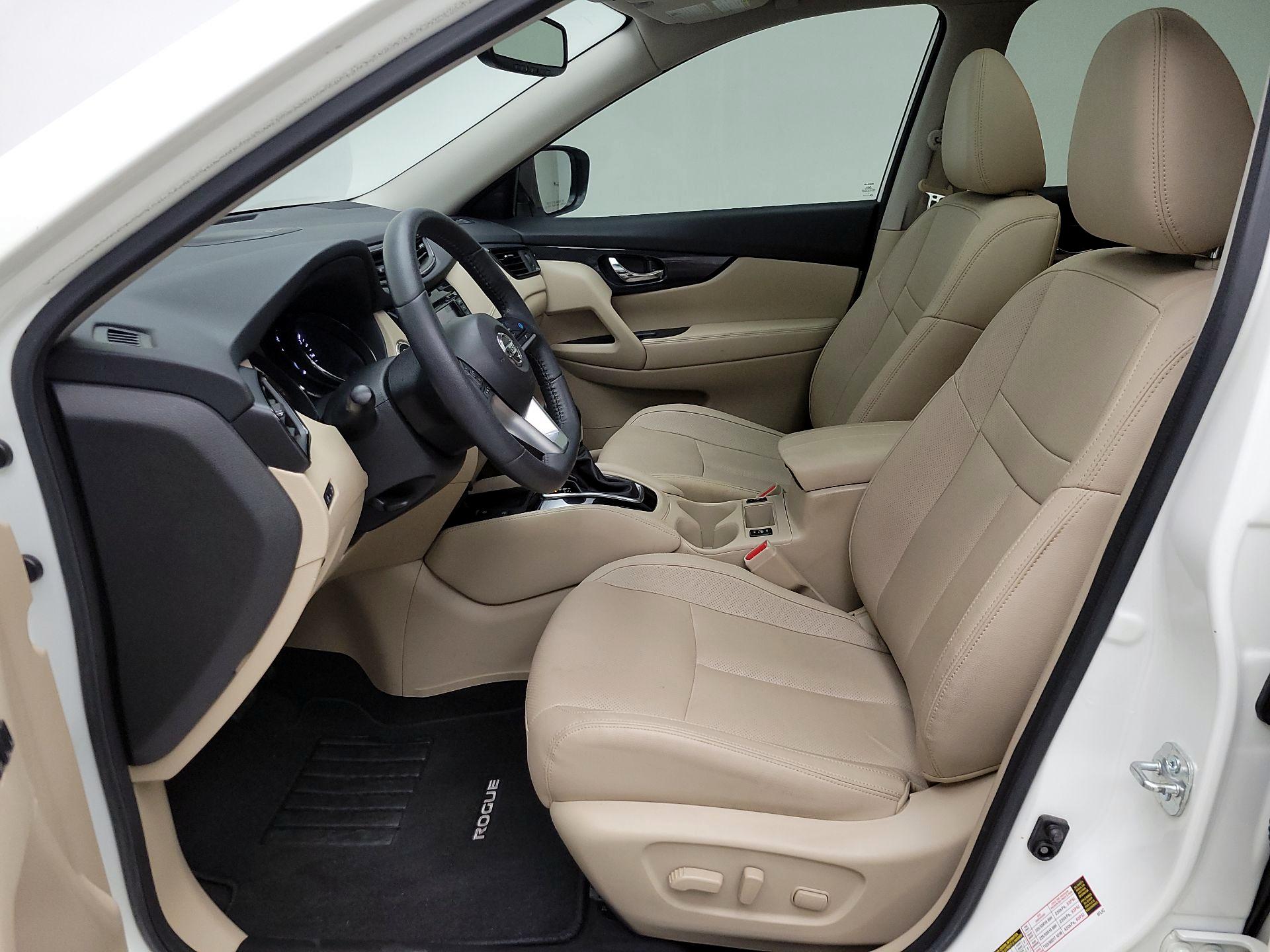 Thumbnail: 2020 Nissan Rogue - 11