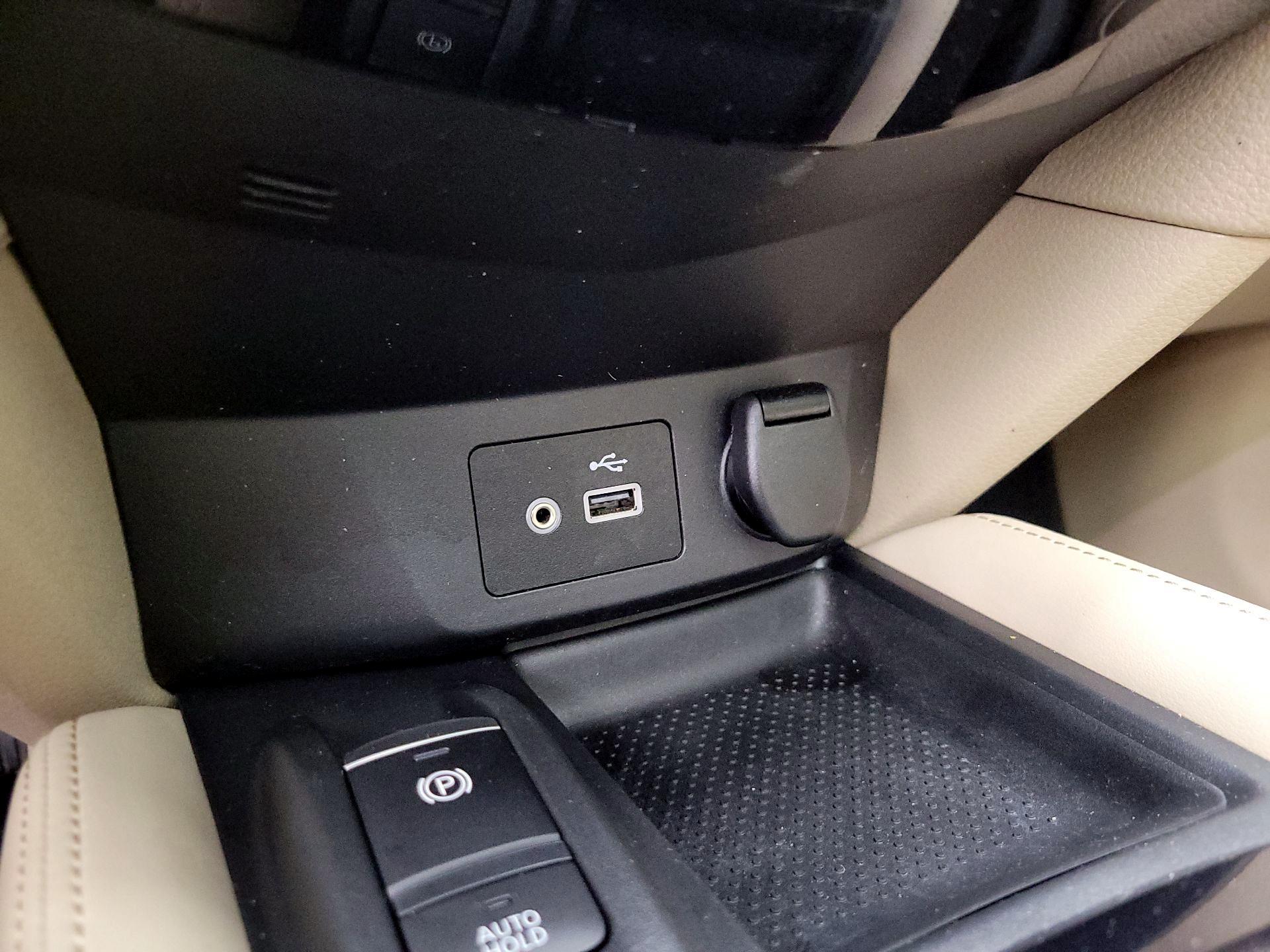 Thumbnail: 2020 Nissan Rogue - 19