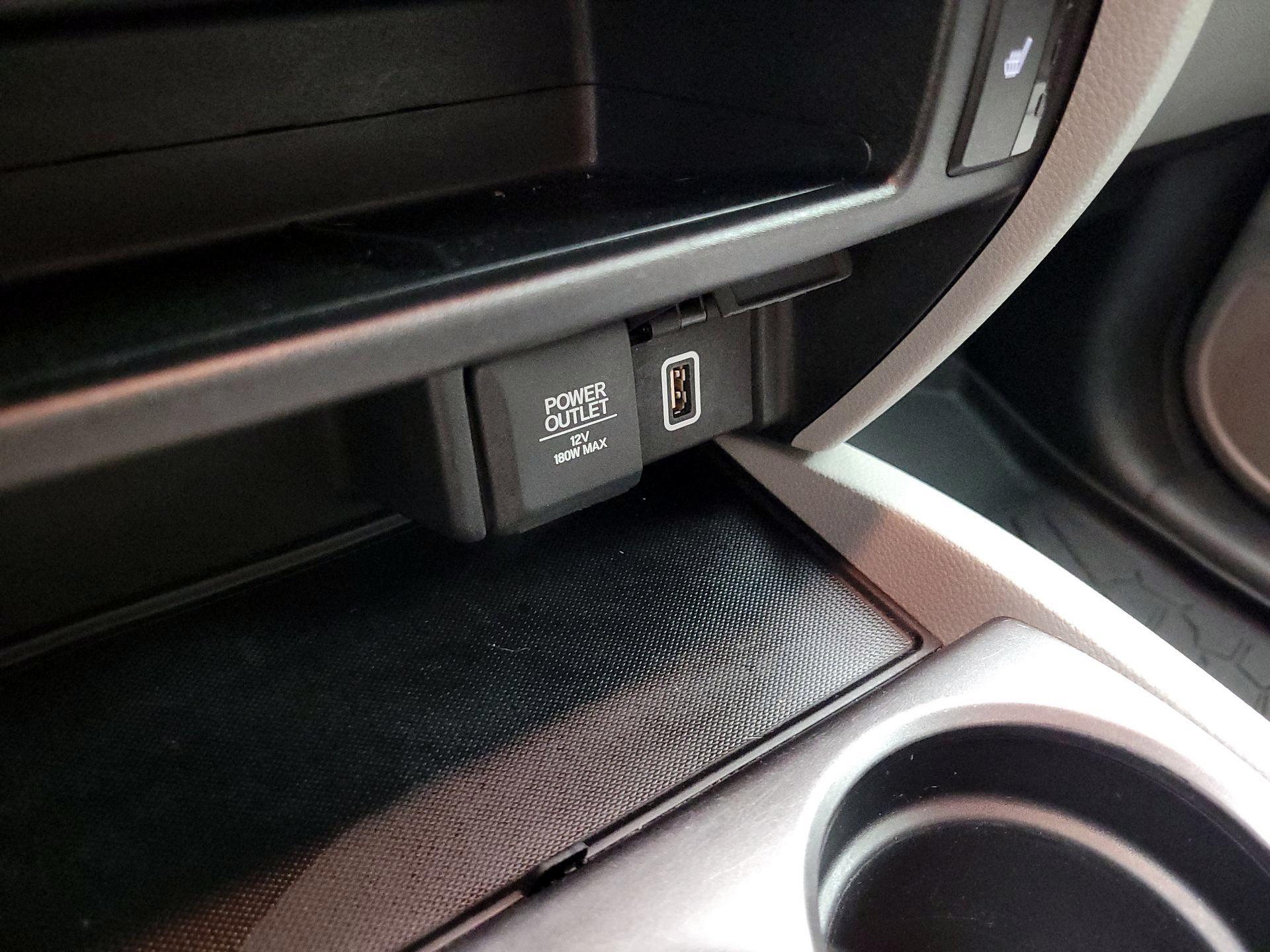 Thumbnail: 2019 Honda Pilot - 16