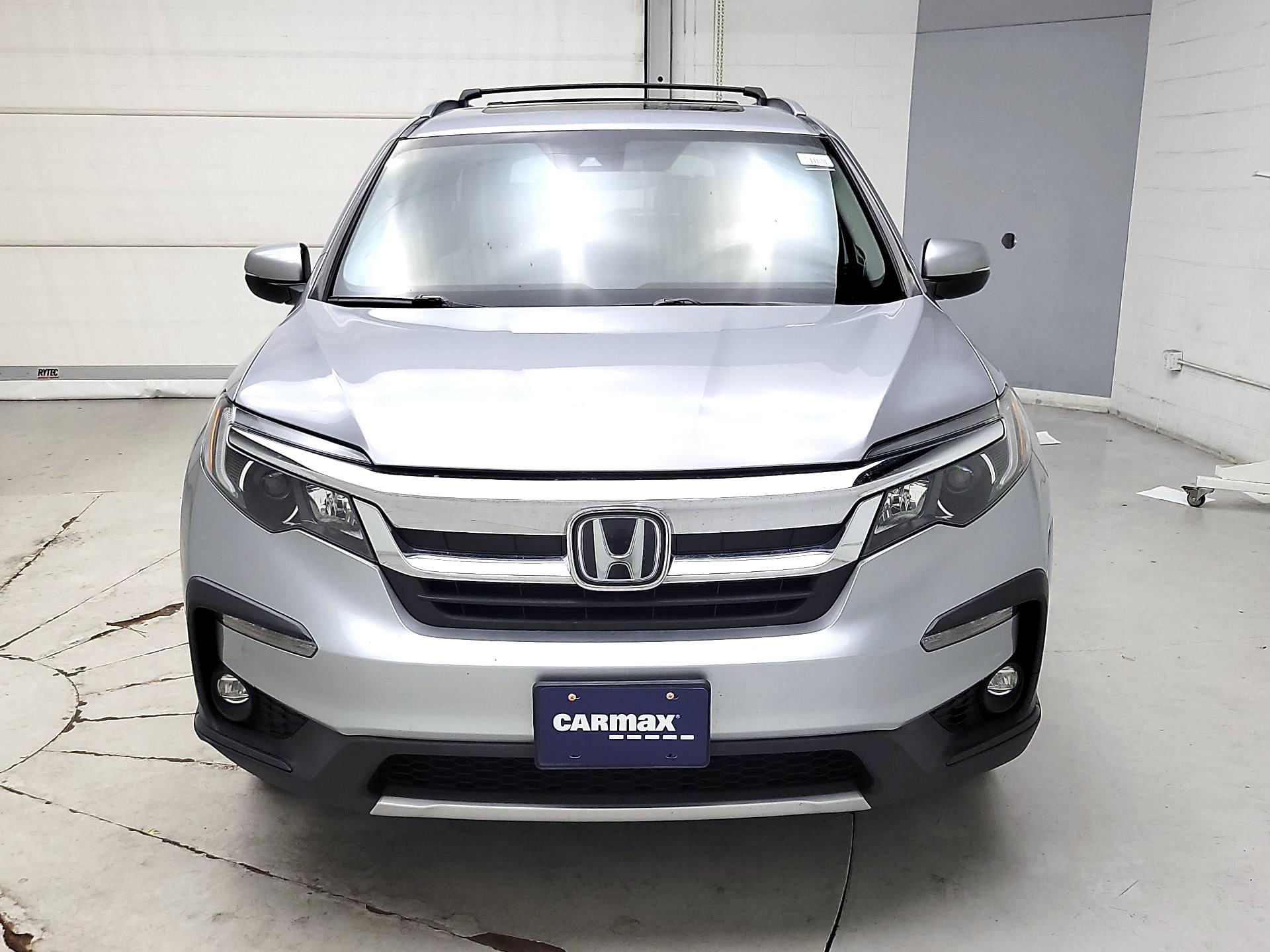 Thumbnail: 2019 Honda Pilot - 2