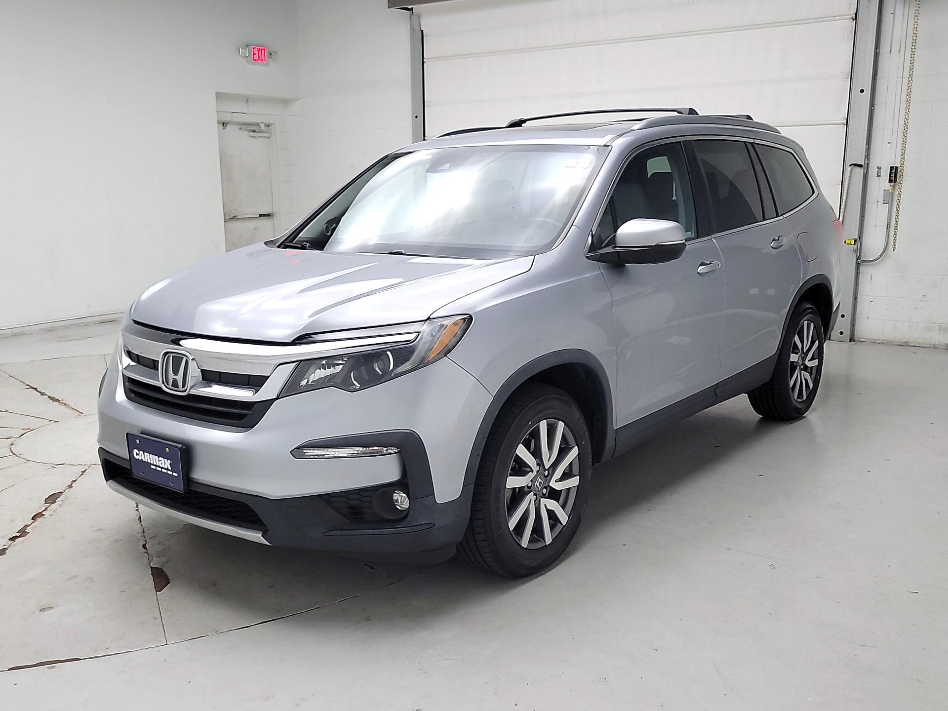 Thumbnail: 2019 Honda Pilot - 3
